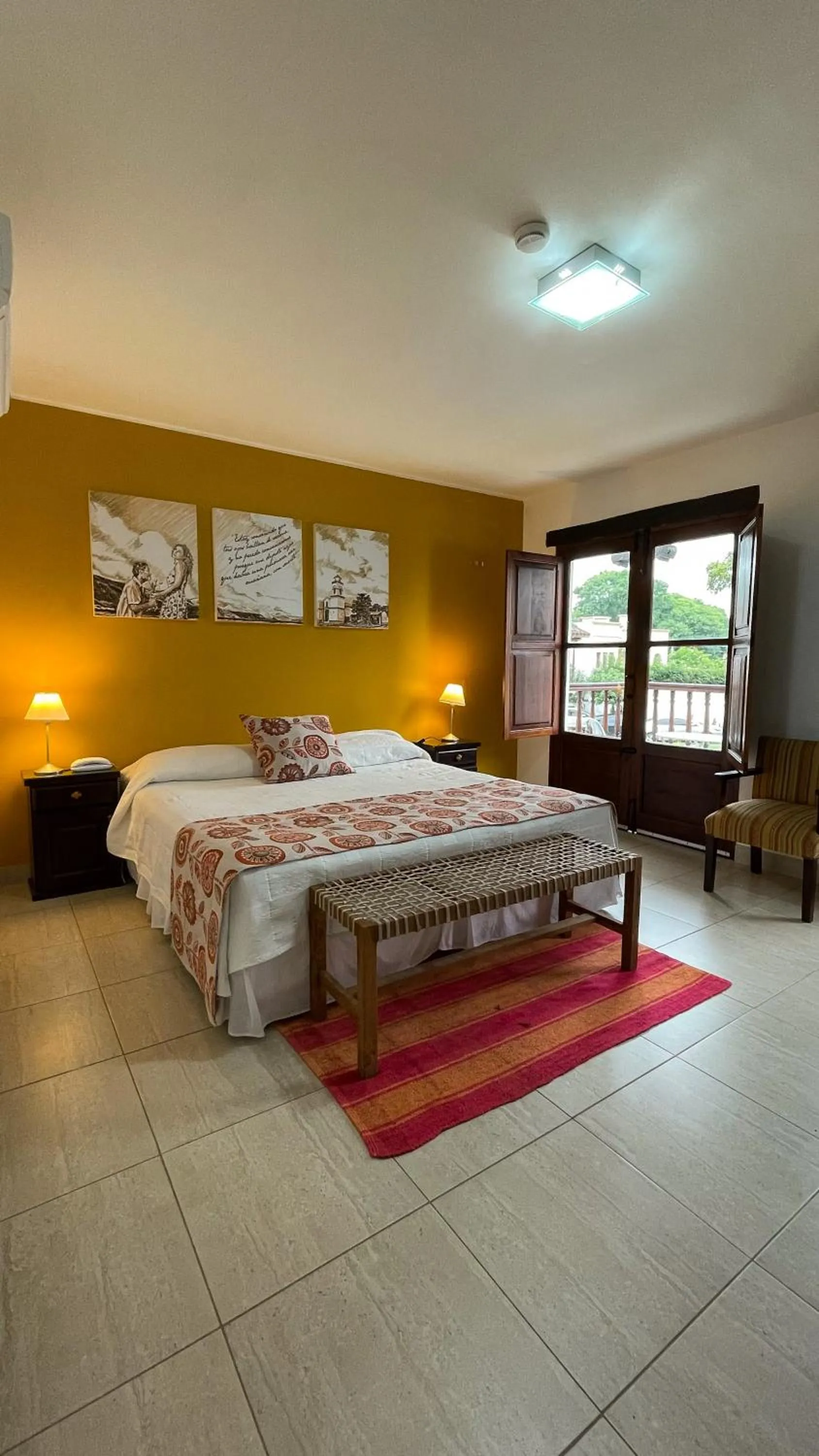 Decorative detail, Bed in Posada de los Poetas Hotel Boutique