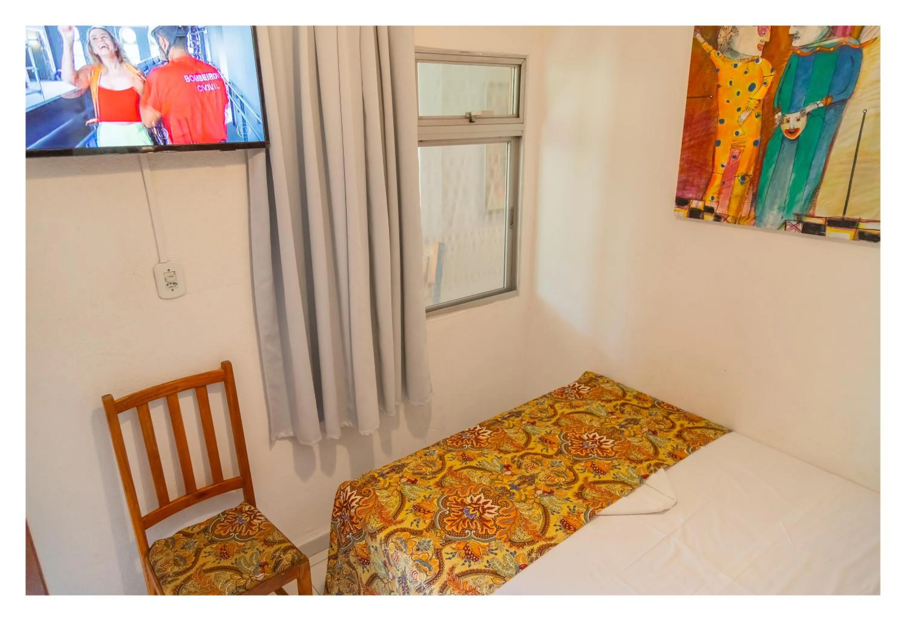 Photo of the whole room in Pousada Cravo e Canela