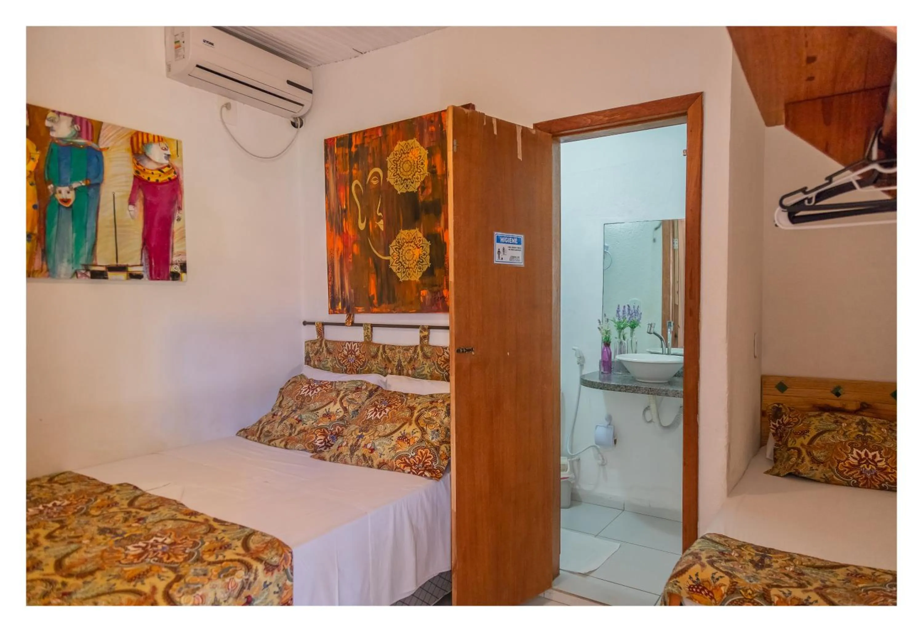 Photo of the whole room in Pousada Cravo e Canela