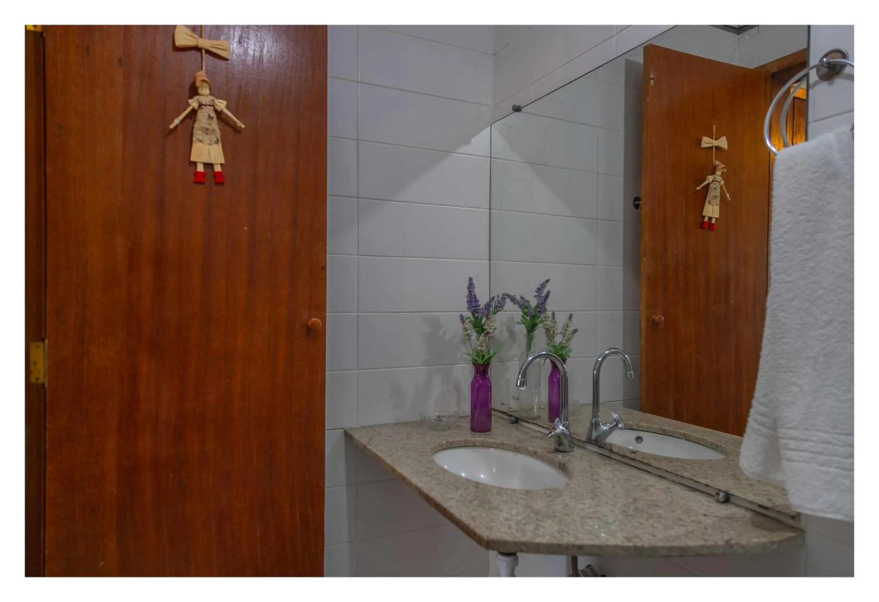 Bathroom in Pousada Cravo e Canela