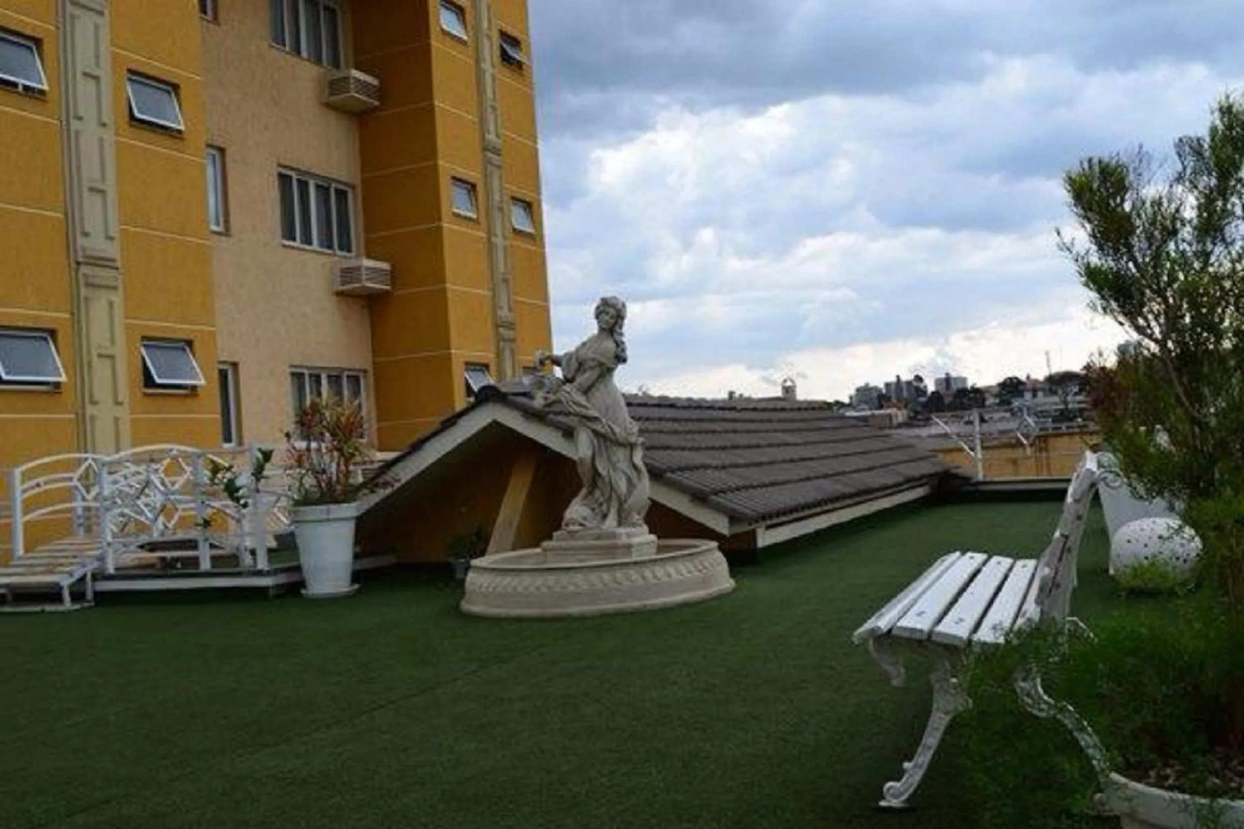 Garden in Barbur Plaza Hotel