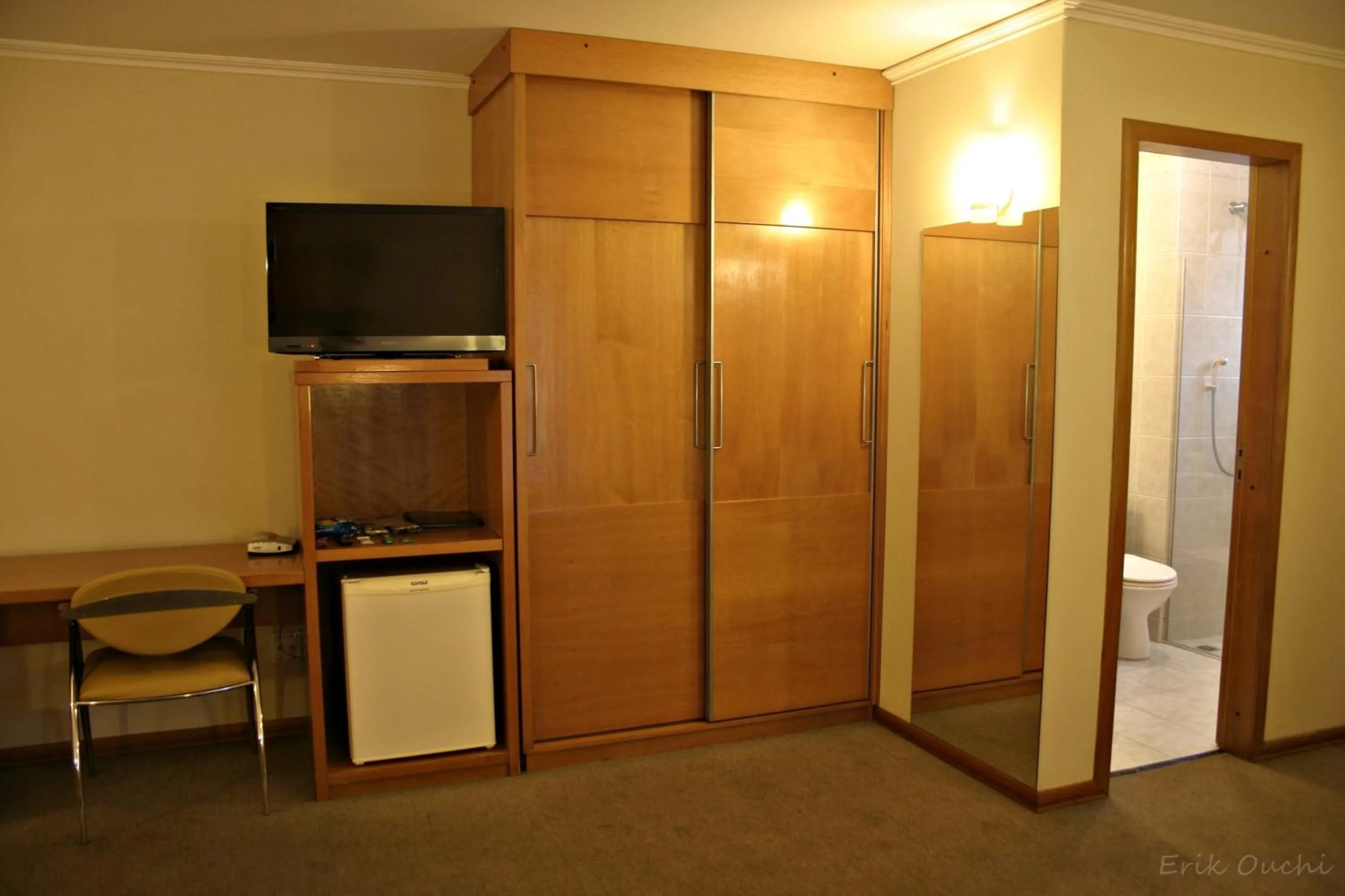 Night in Barbur Plaza Hotel