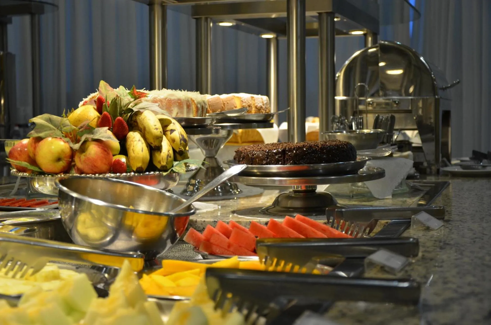 Breakfast in Barbur Plaza Hotel