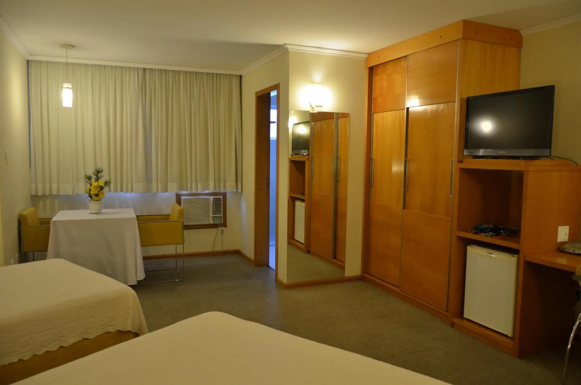 Bed in Barbur Plaza Hotel