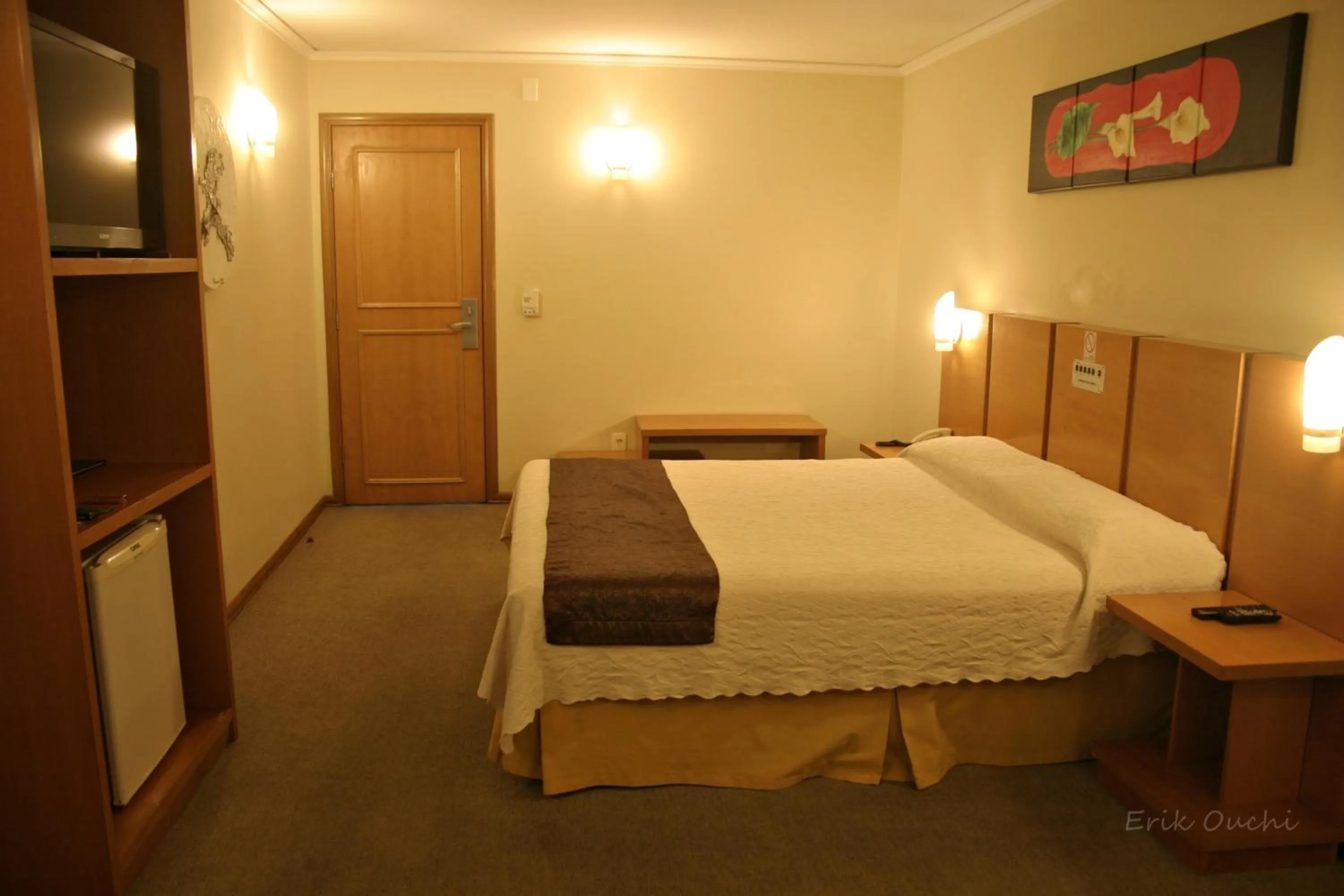 Photo of the whole room, Bed in Barbur Plaza Hotel