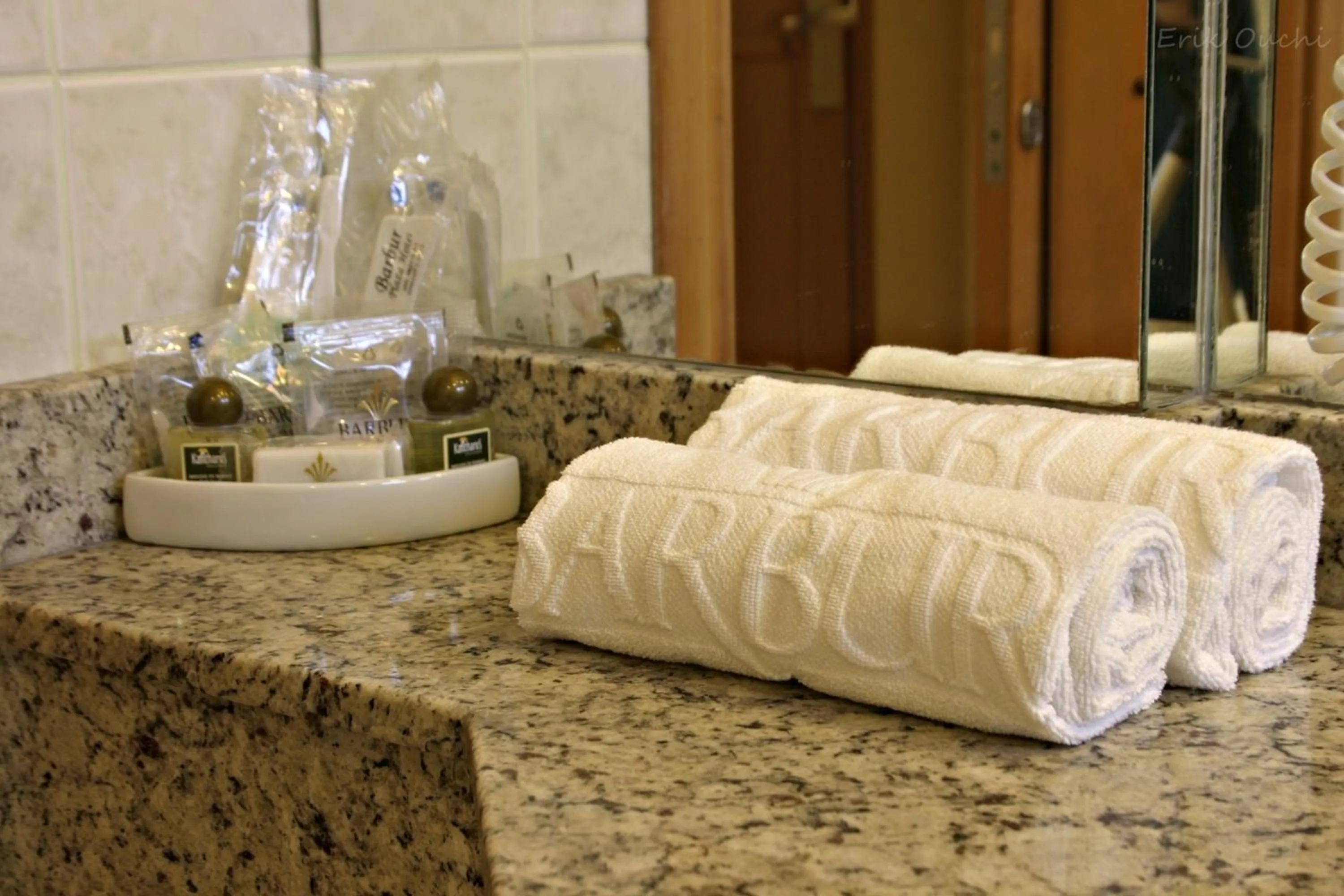 Property logo or sign in Barbur Plaza Hotel