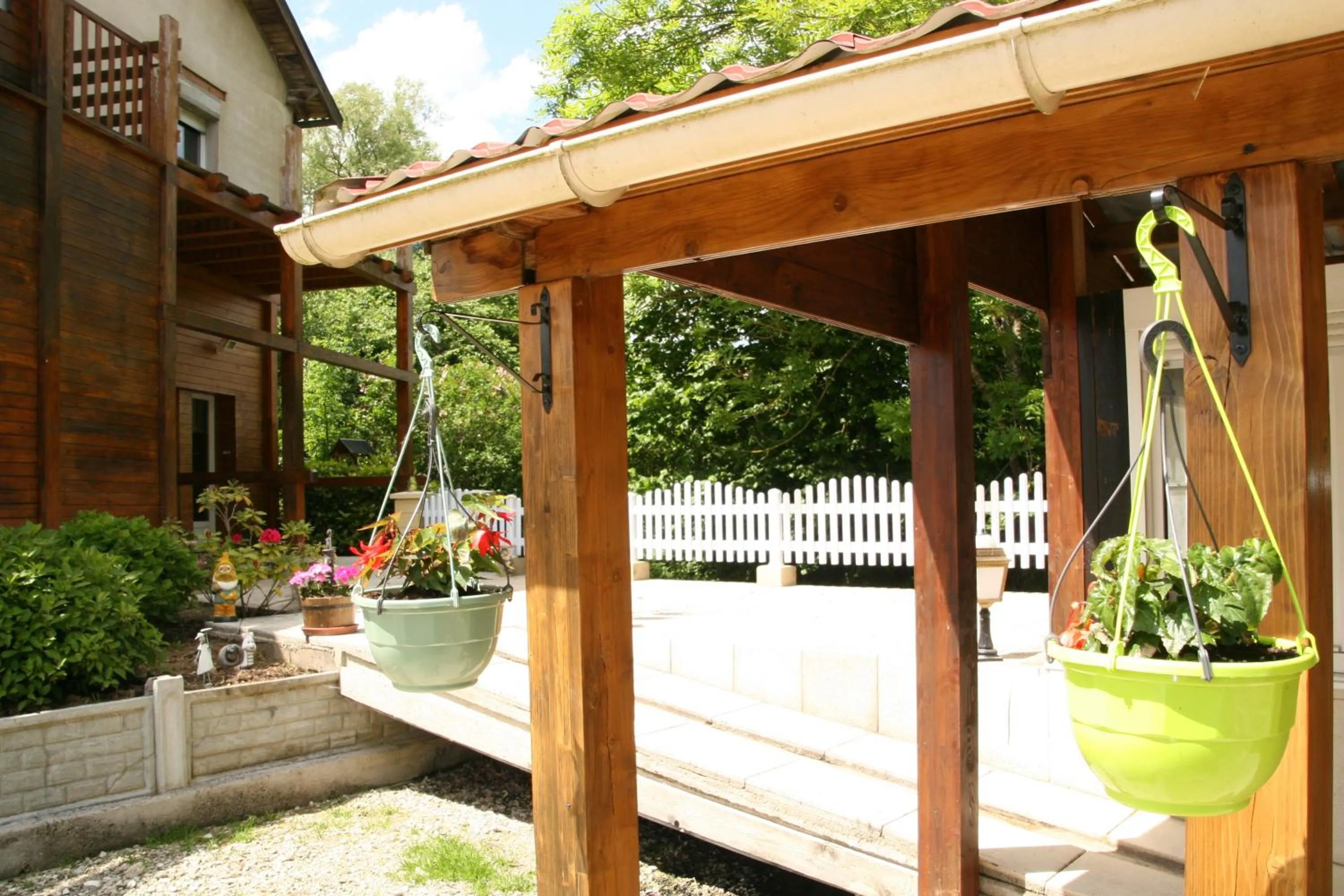 Garden in Chambres d'hôtes & Gîtes La Paysanne