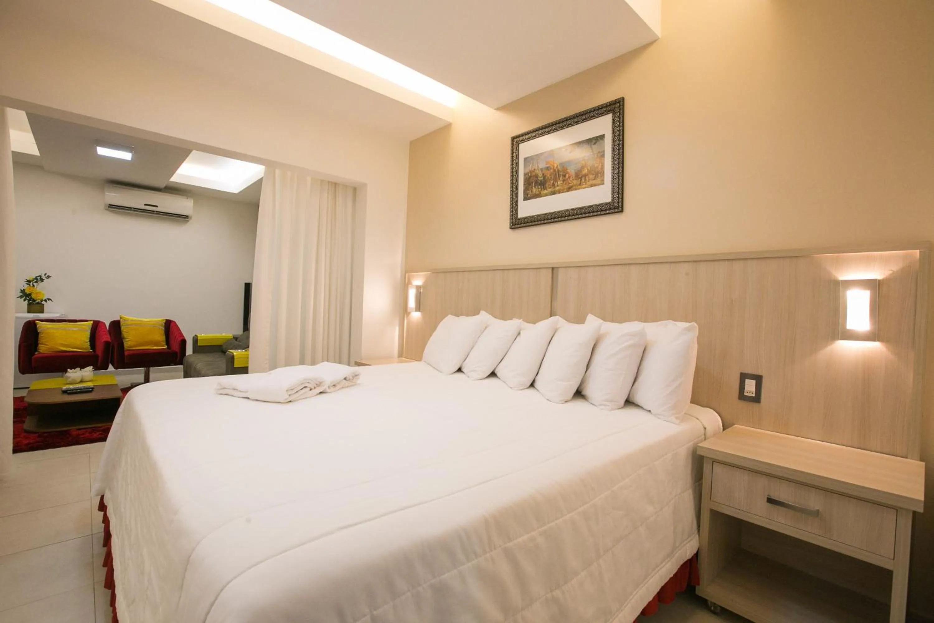 Bed in Hotel Colombo