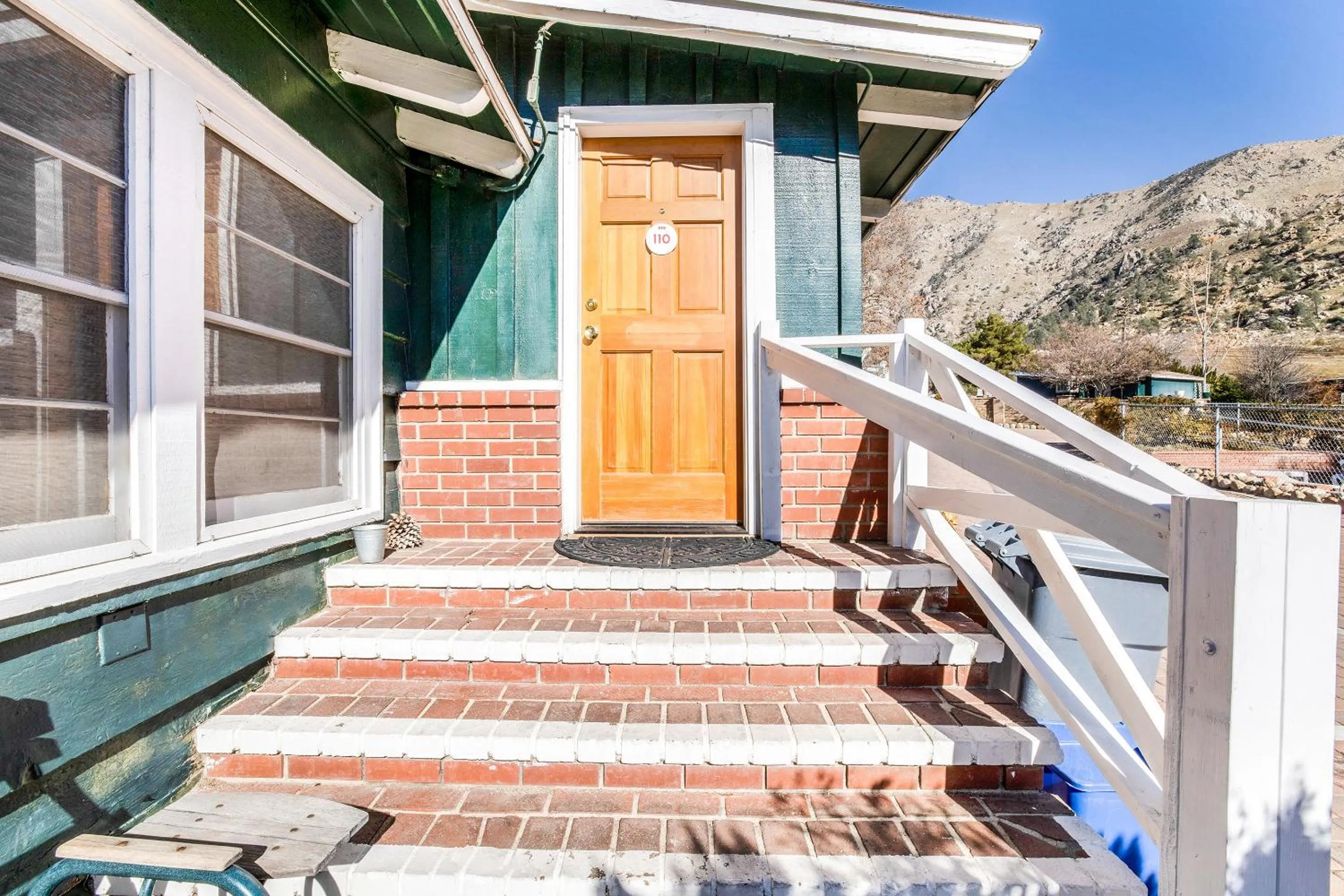 Patio in The Kern Lodge