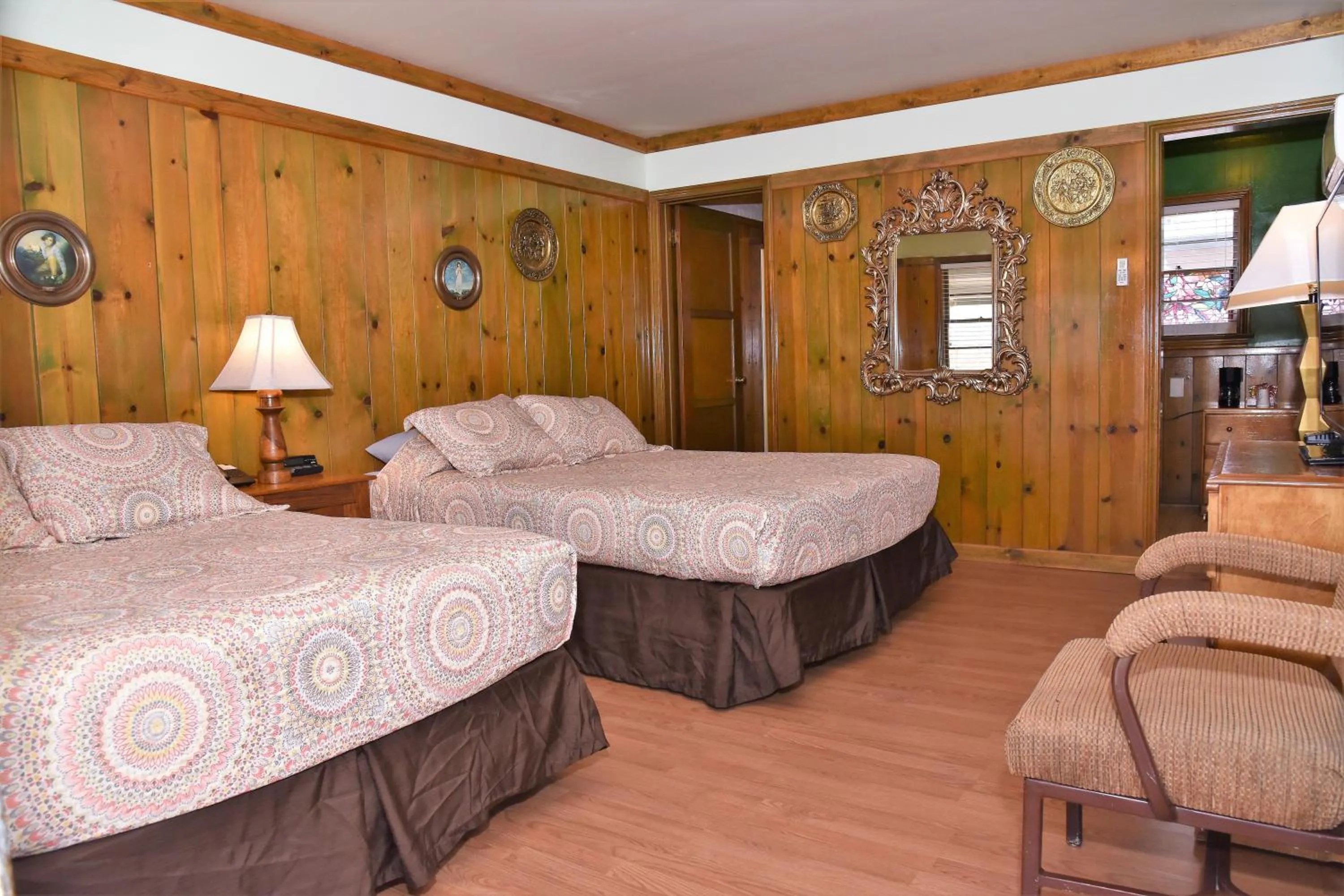 Bed in The Kern Lodge