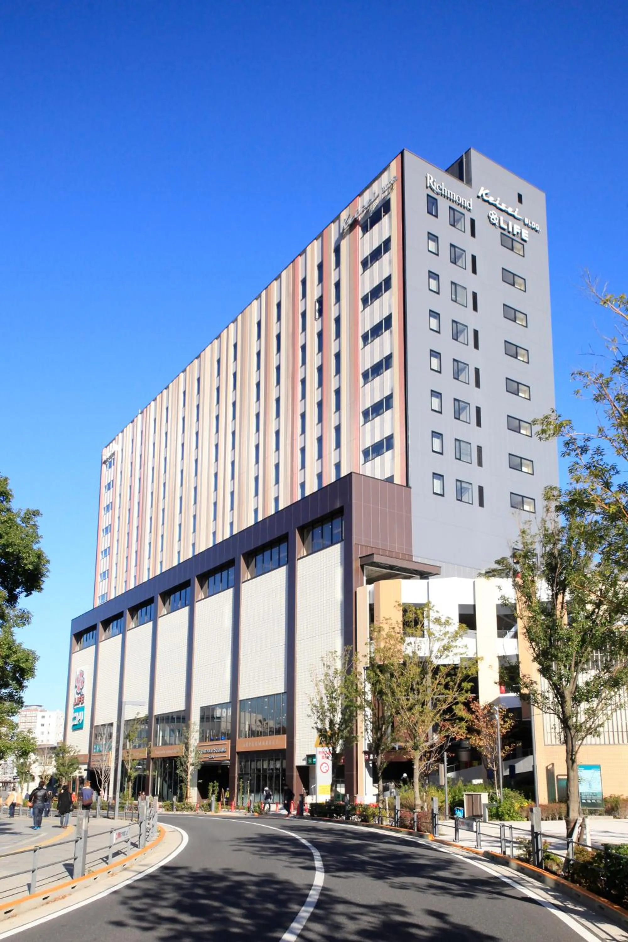 Property building in Richmond Hotel Premier Tokyo Schole