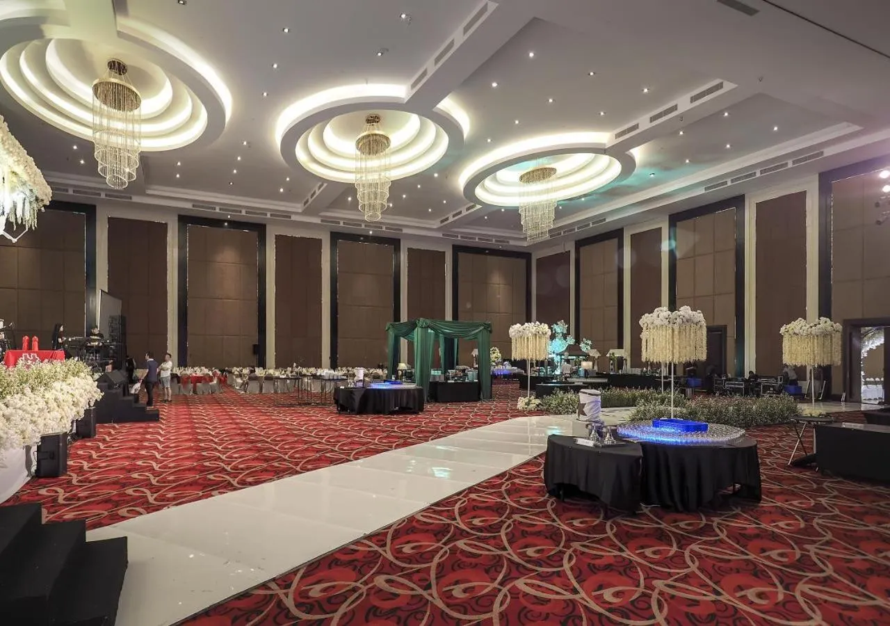 Meeting/conference room in Grand Mercure Solo Baru