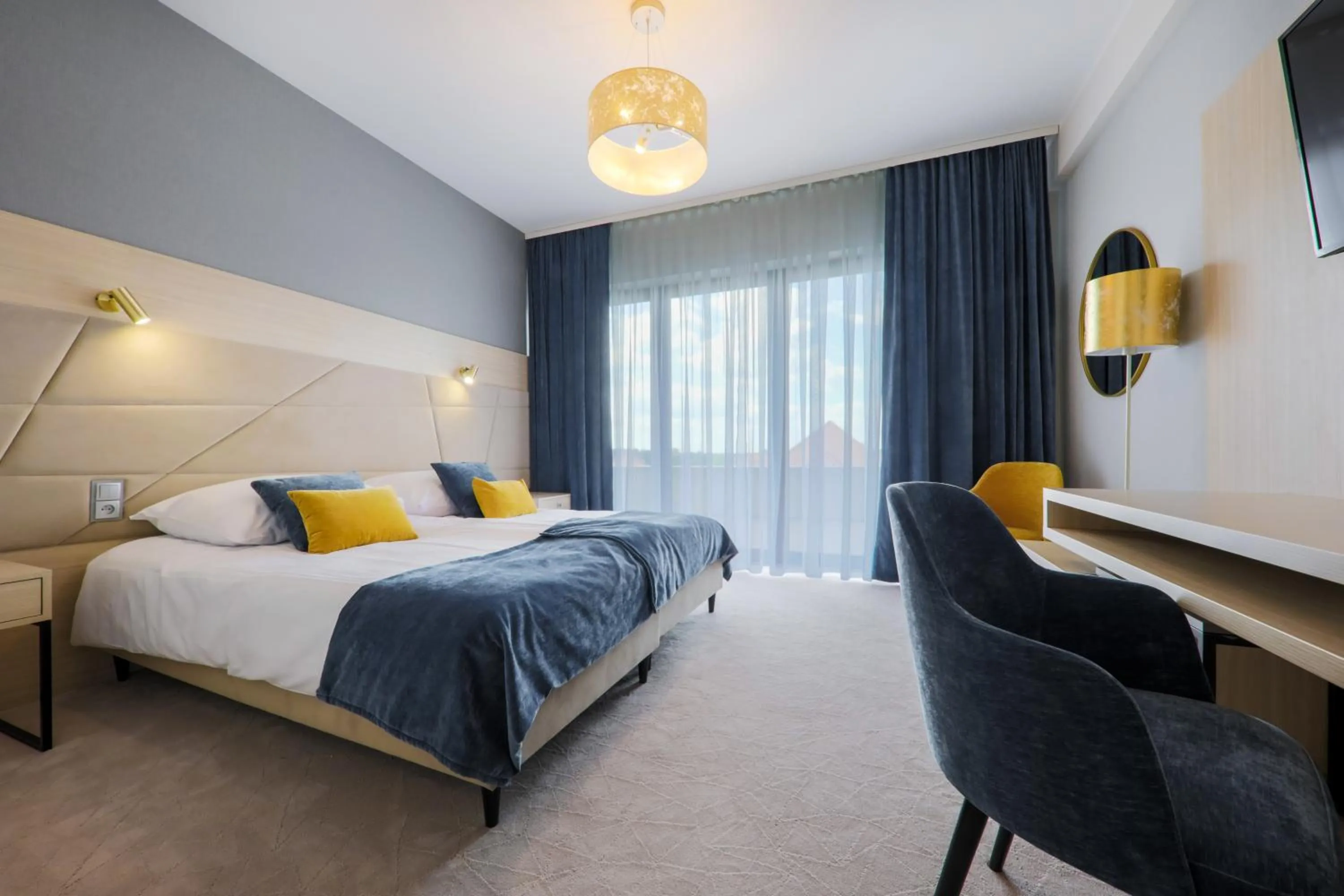 Bed in Pałac w Konarach Resort SPA & Conference