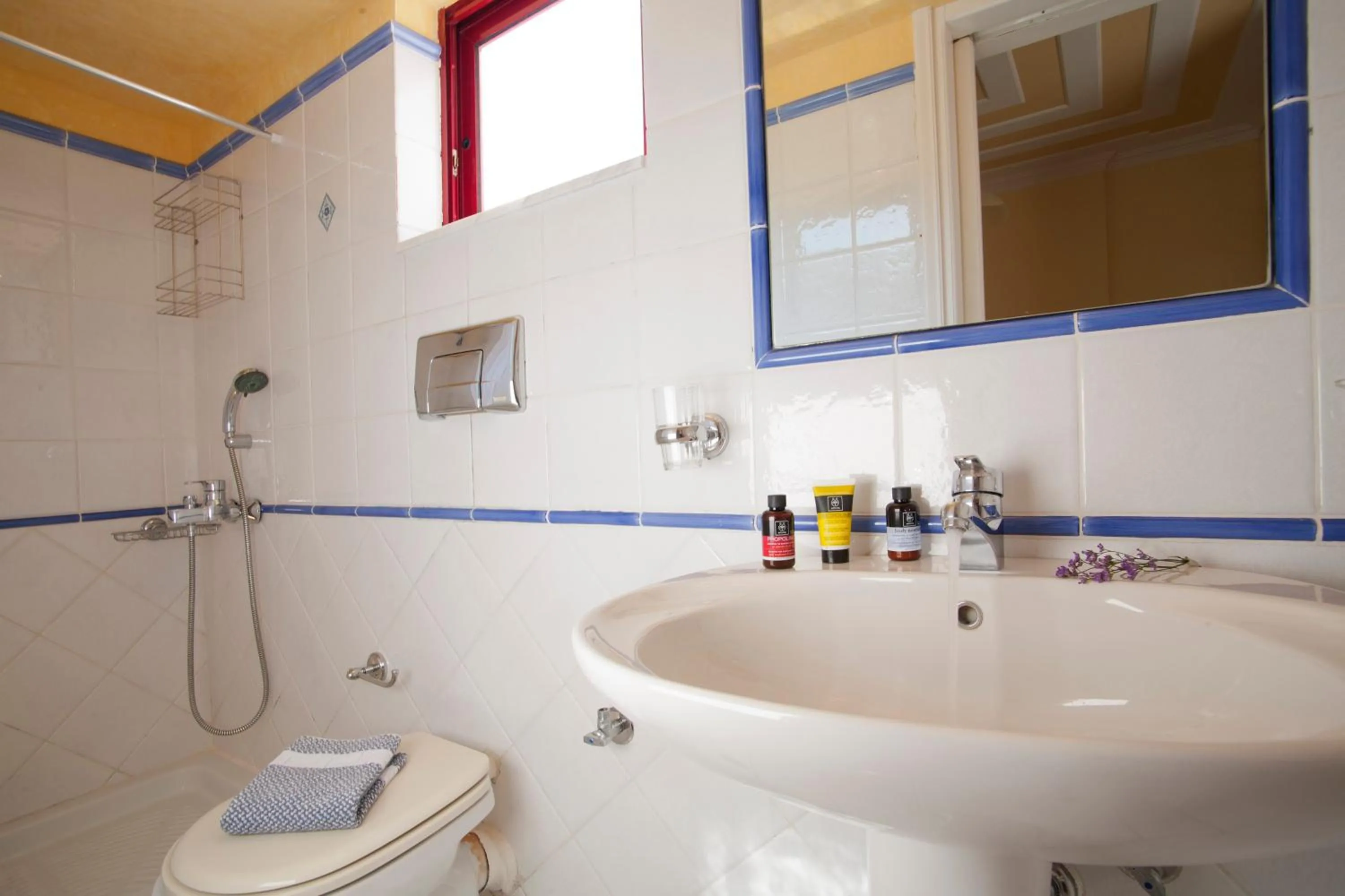 Bathroom in Exanthia Villas