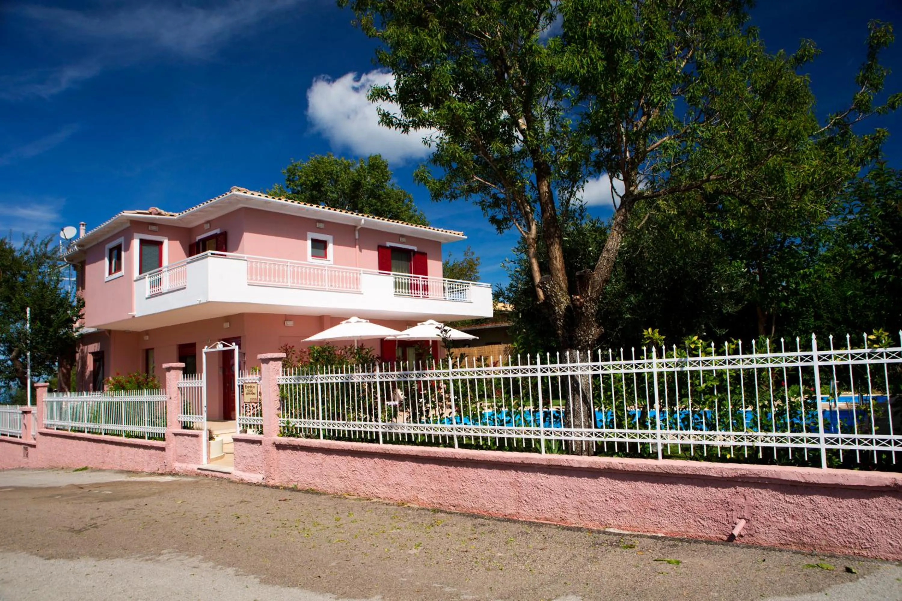 Facade/entrance in Exanthia Villas