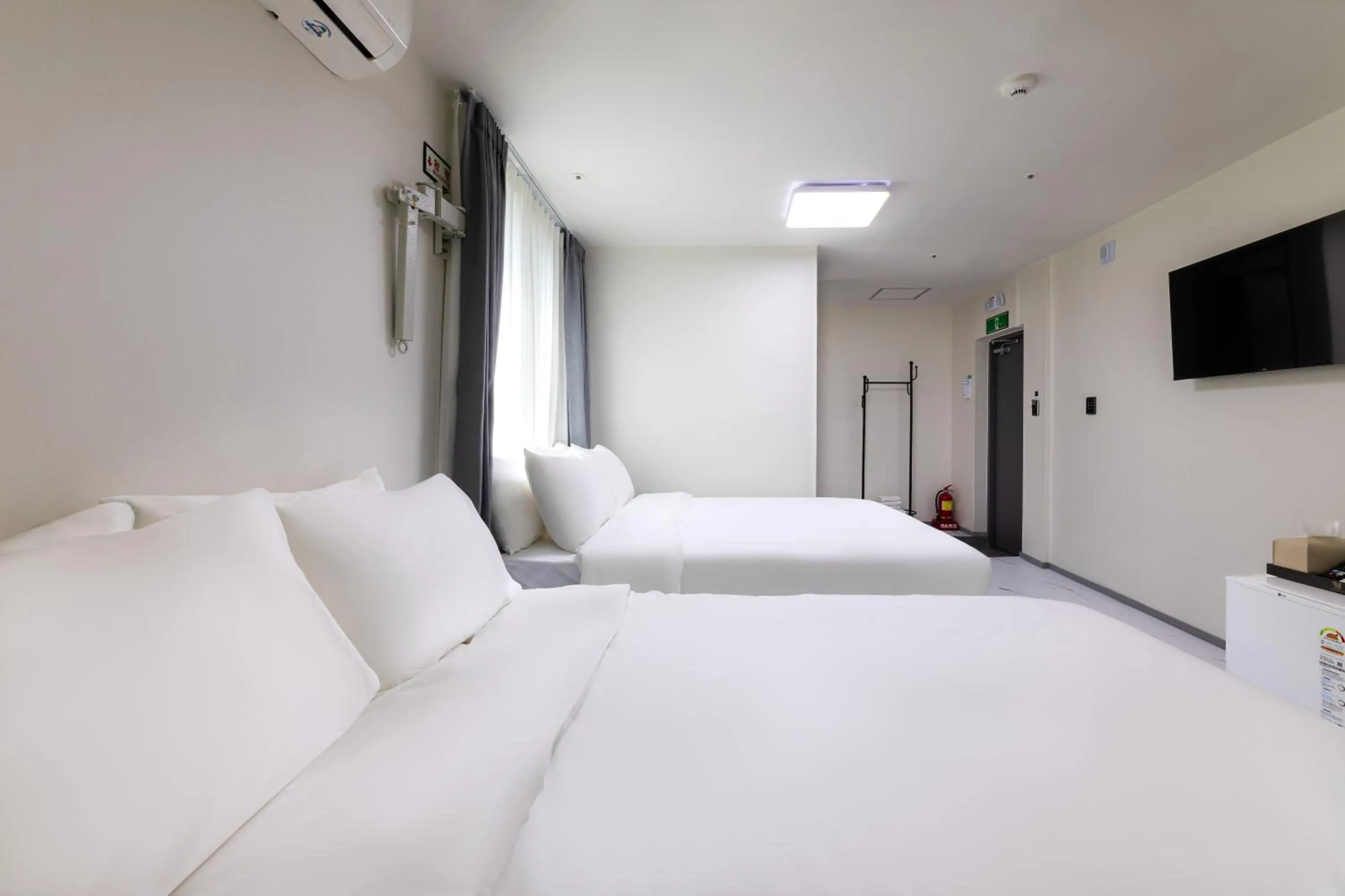 Bedroom, Bed in MJ Hotel Jongno