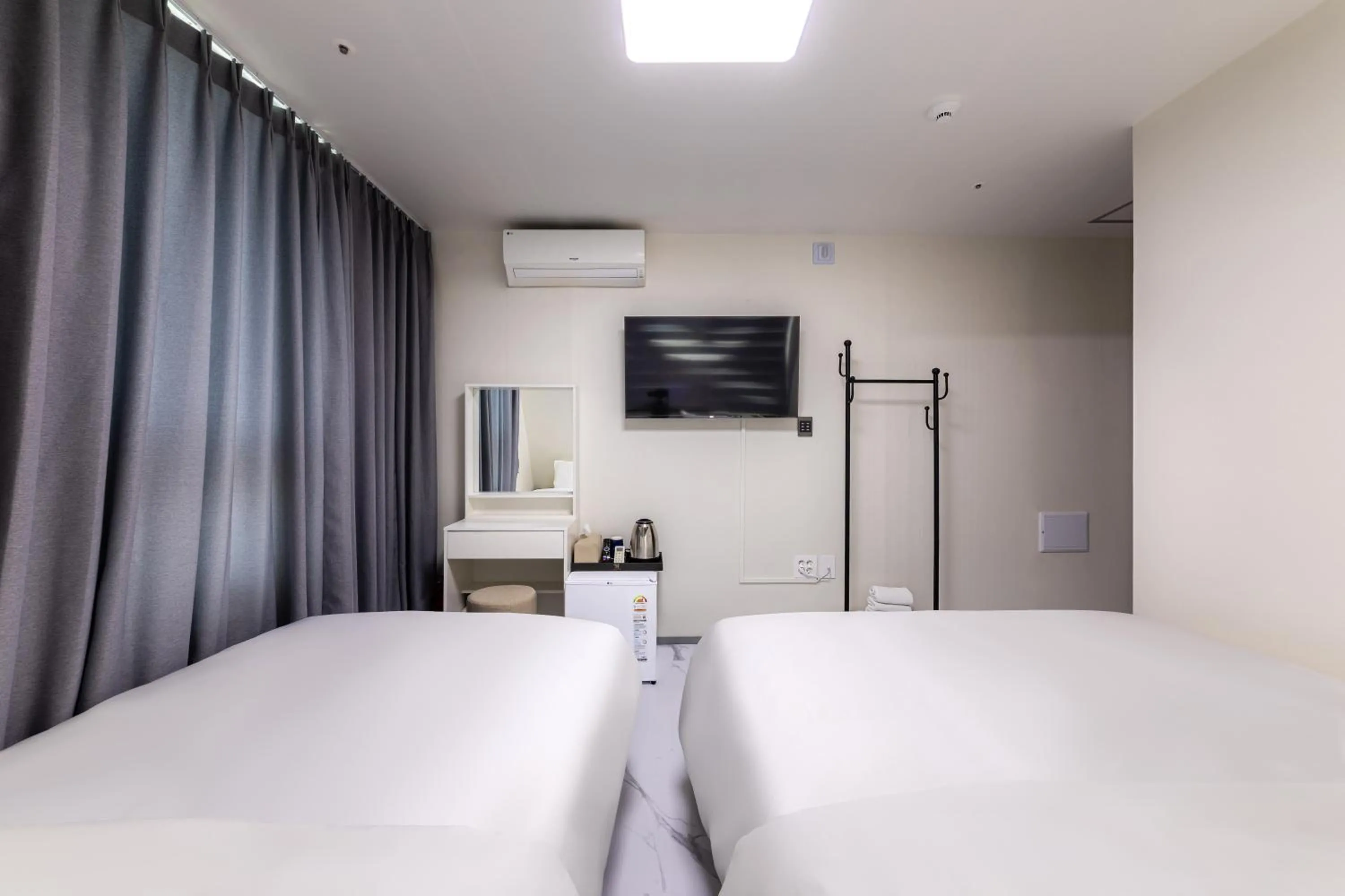 Photo of the whole room, Bed in MJ Hotel Jongno