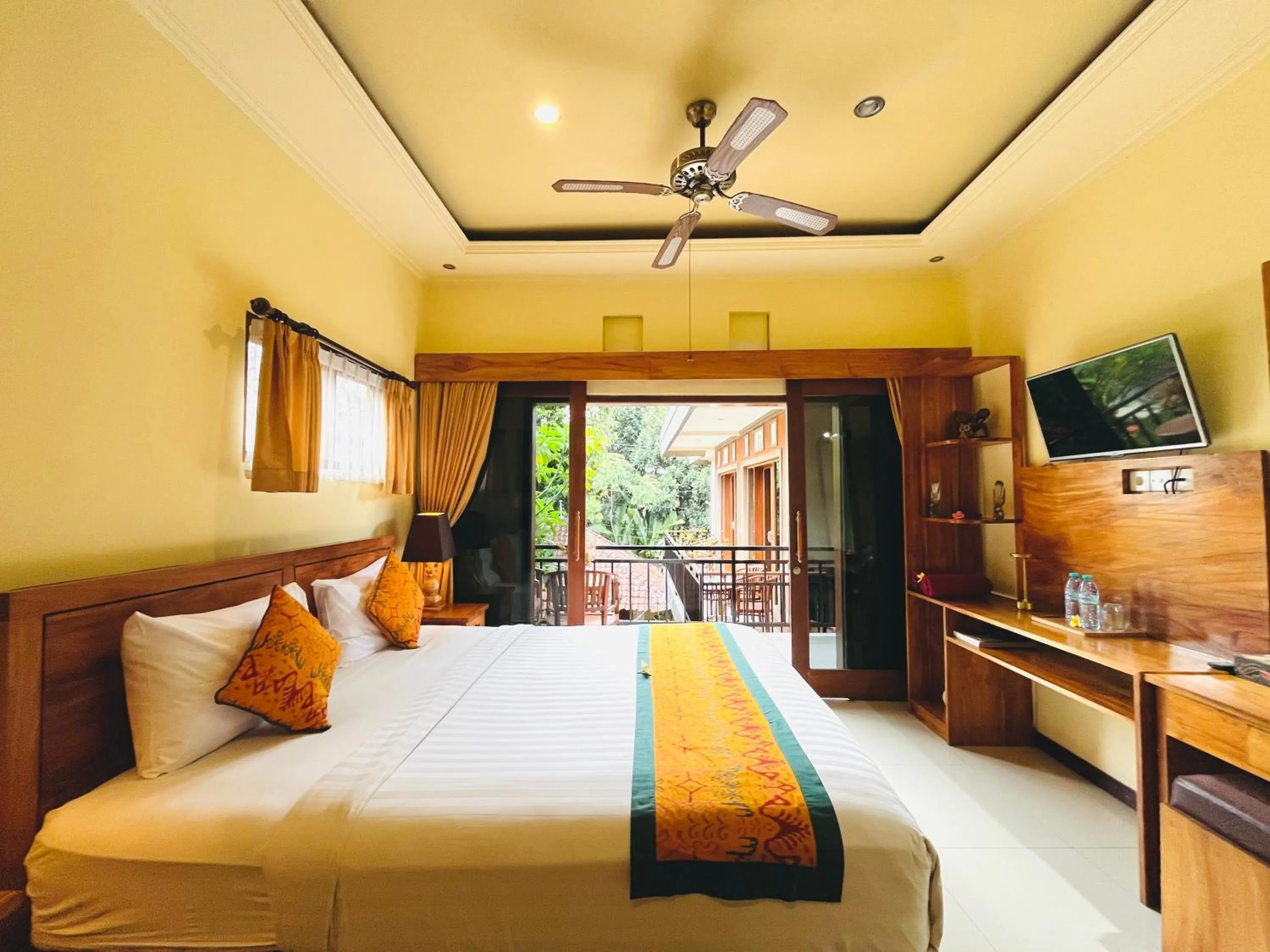 Bed in Tebesaya Homestay Ubud