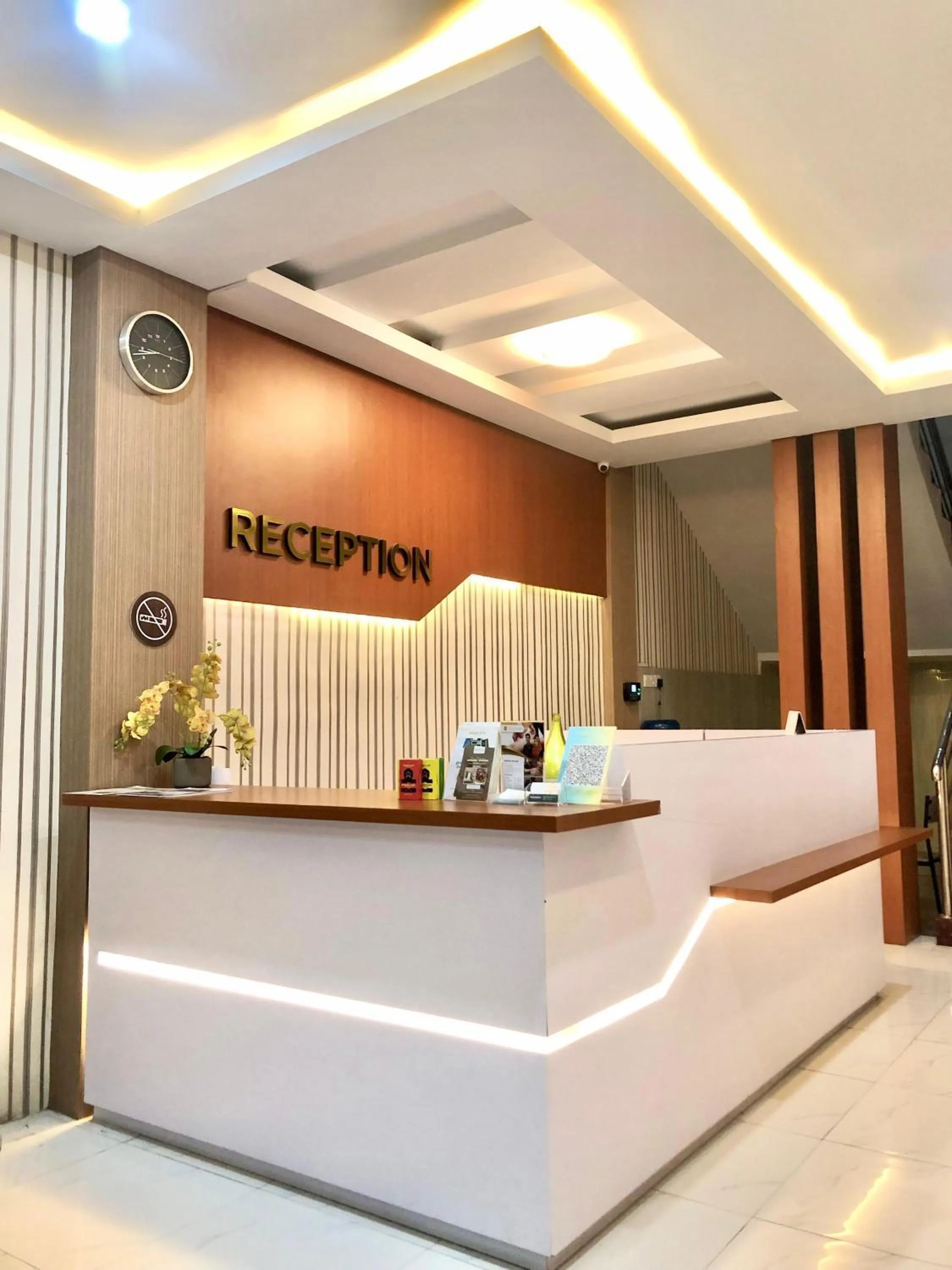 Garuda Hotel By Calandra