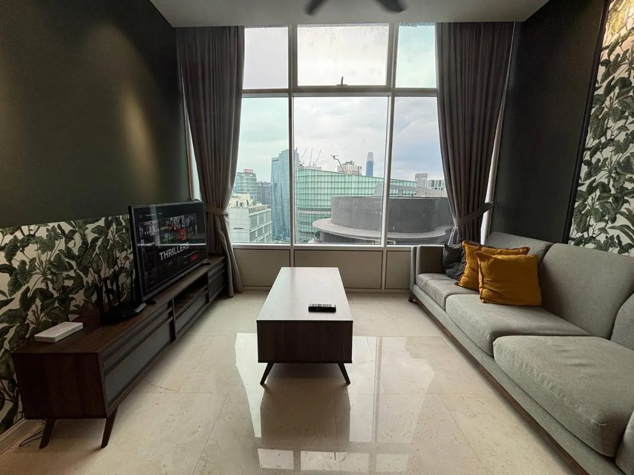 Sky Suites KLCC by Easy Nap