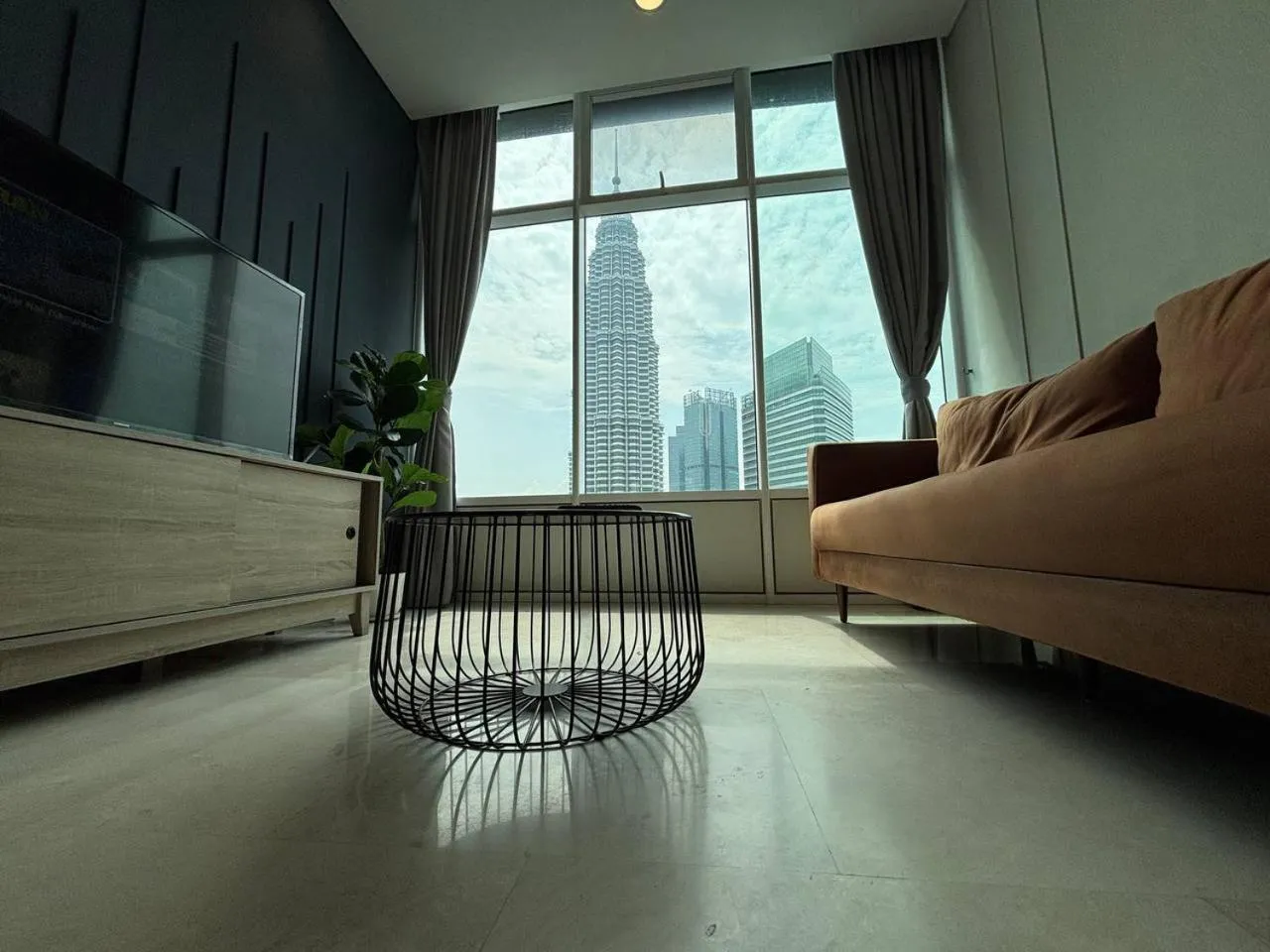 Sky Suites KLCC by Easy Nap