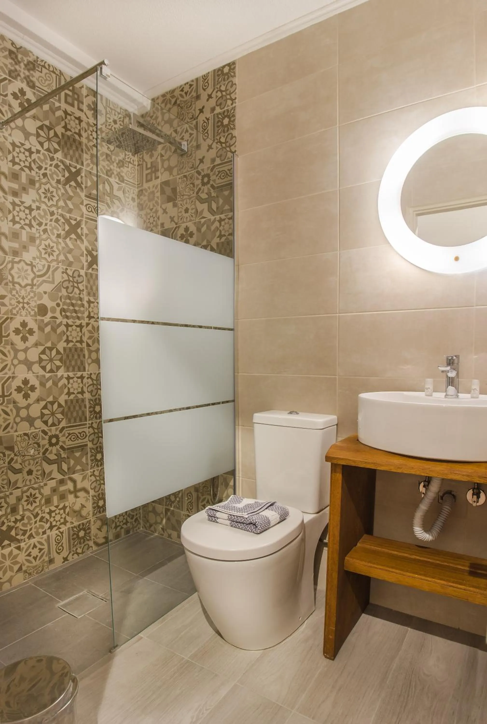 Bathroom in Blue Era Apartments