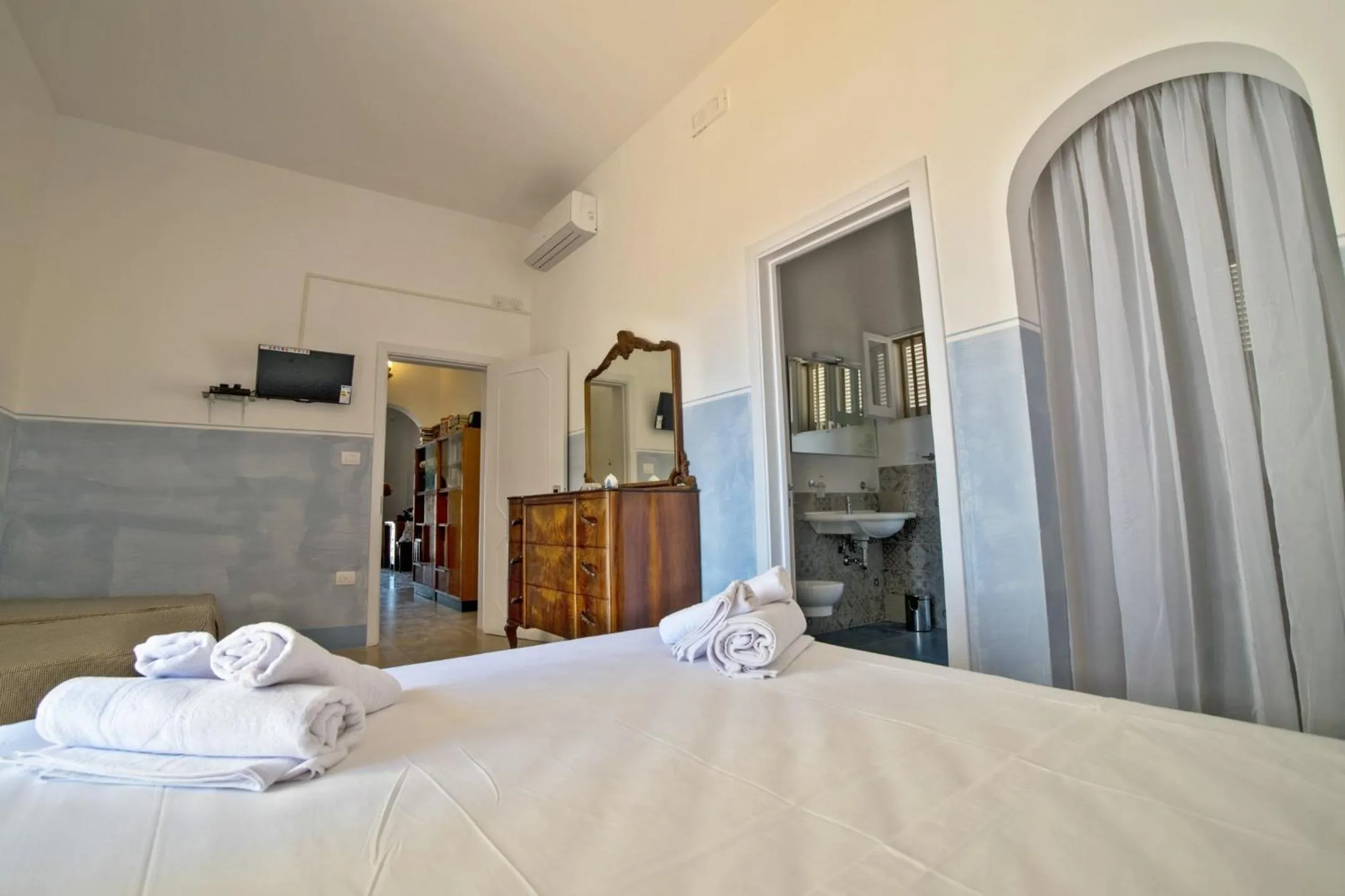 Photo of the whole room, Bed in B&B Mareggiata