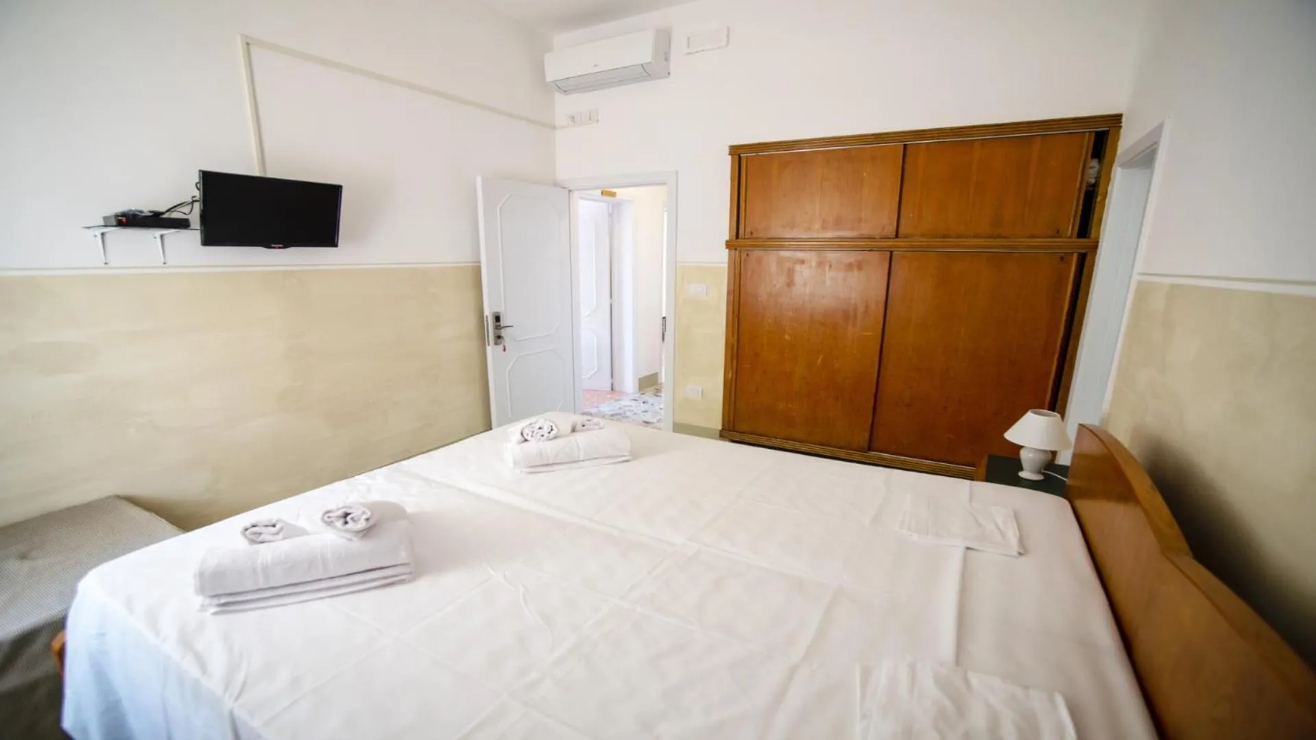 Bedroom, Bed in B&B Mareggiata