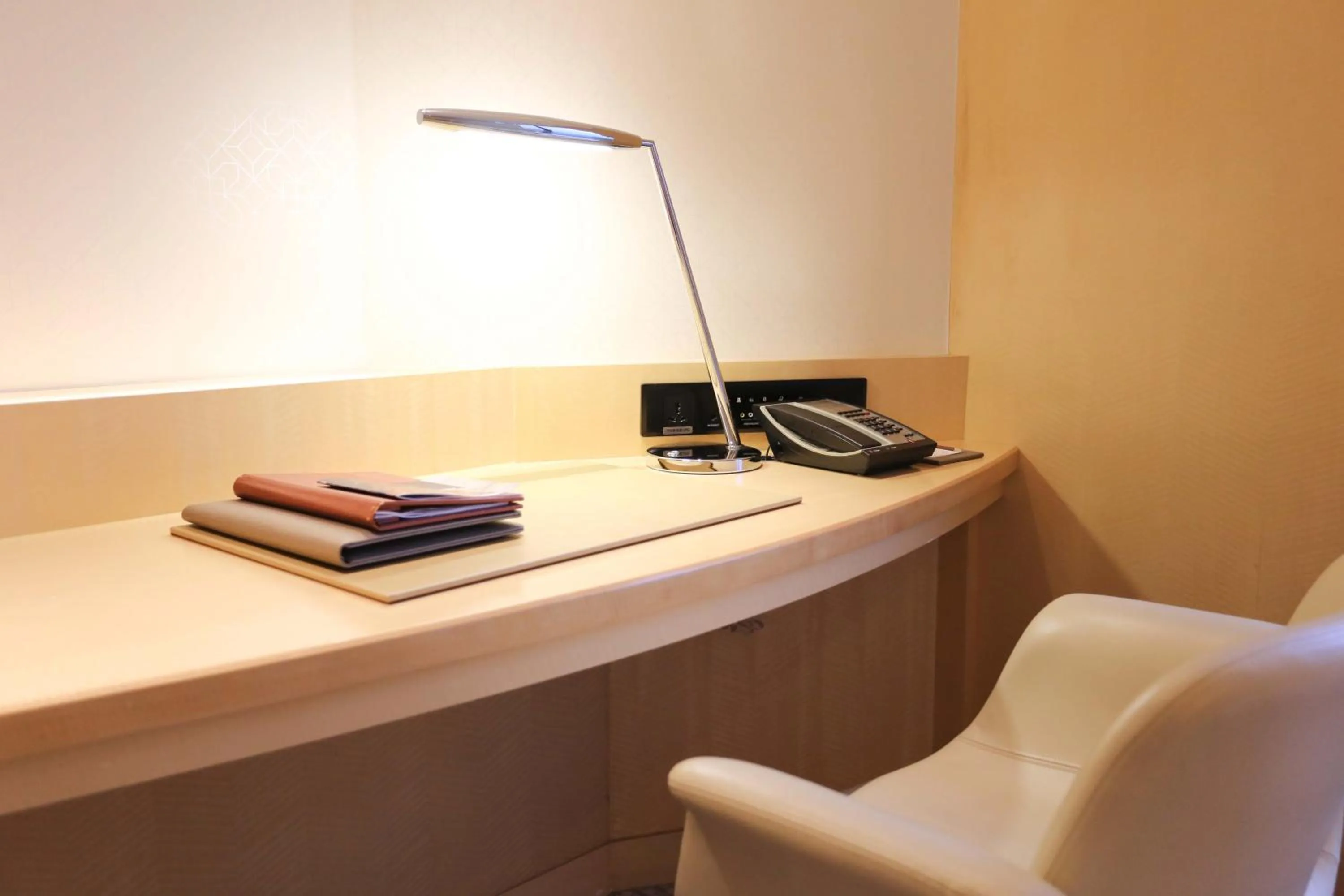 Area and facilities in White Swan Hotel