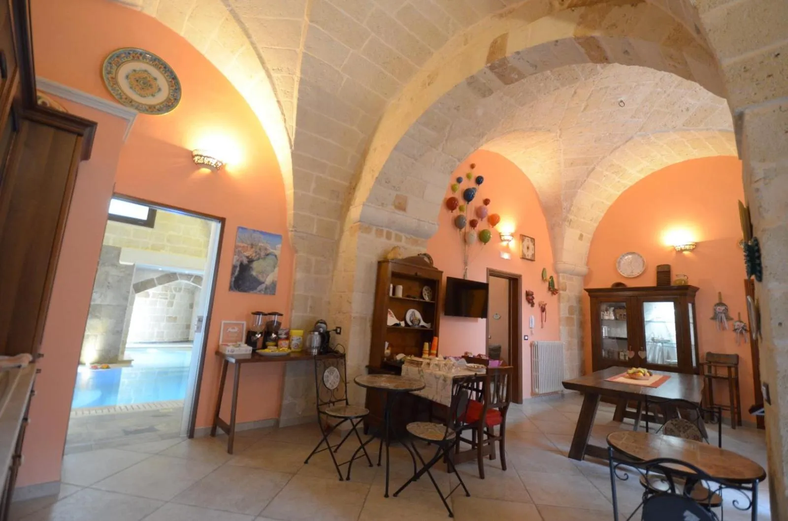 Communal kitchen in B&B Corte Dei Figuli