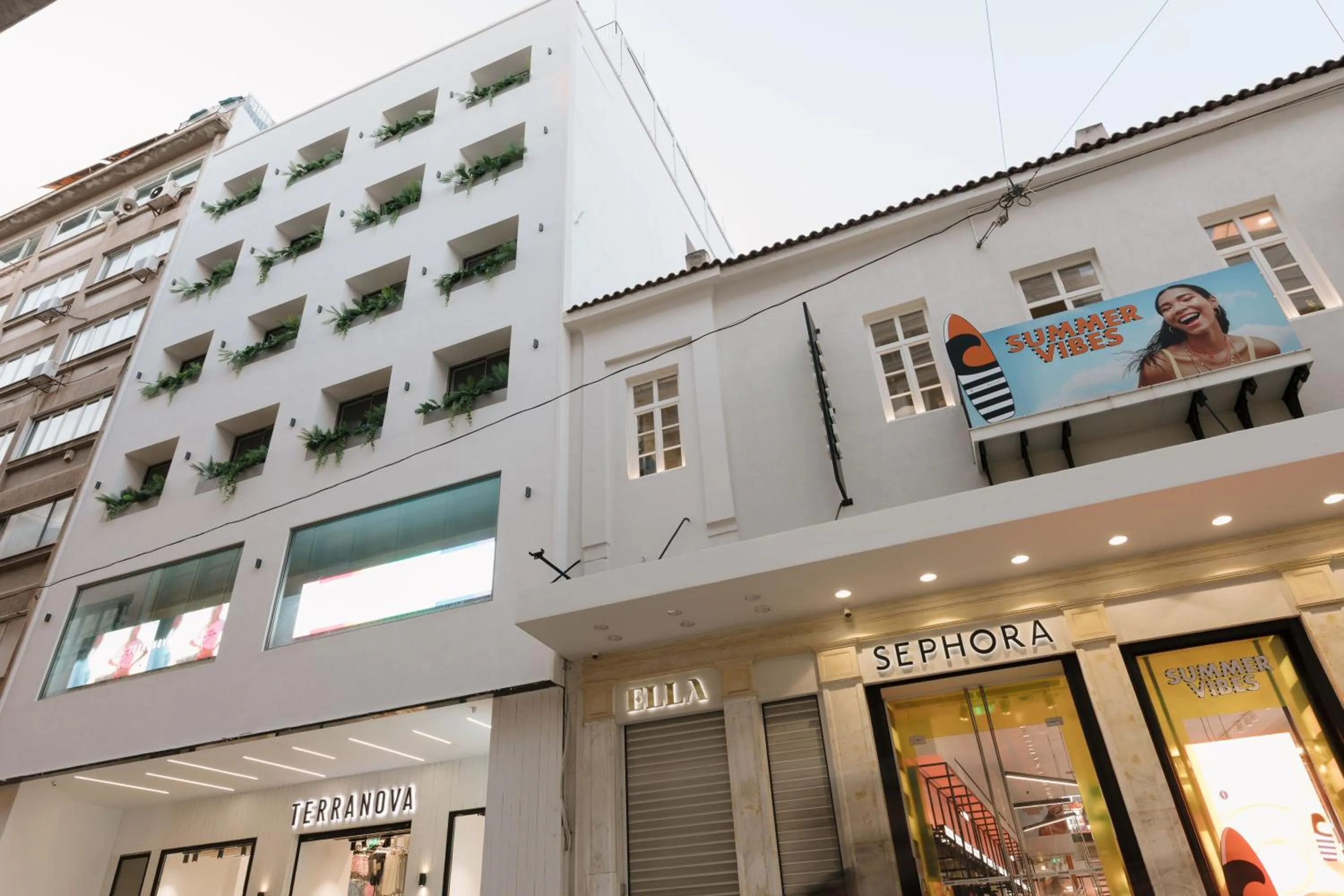 Property building in Ermou 26 Hotel