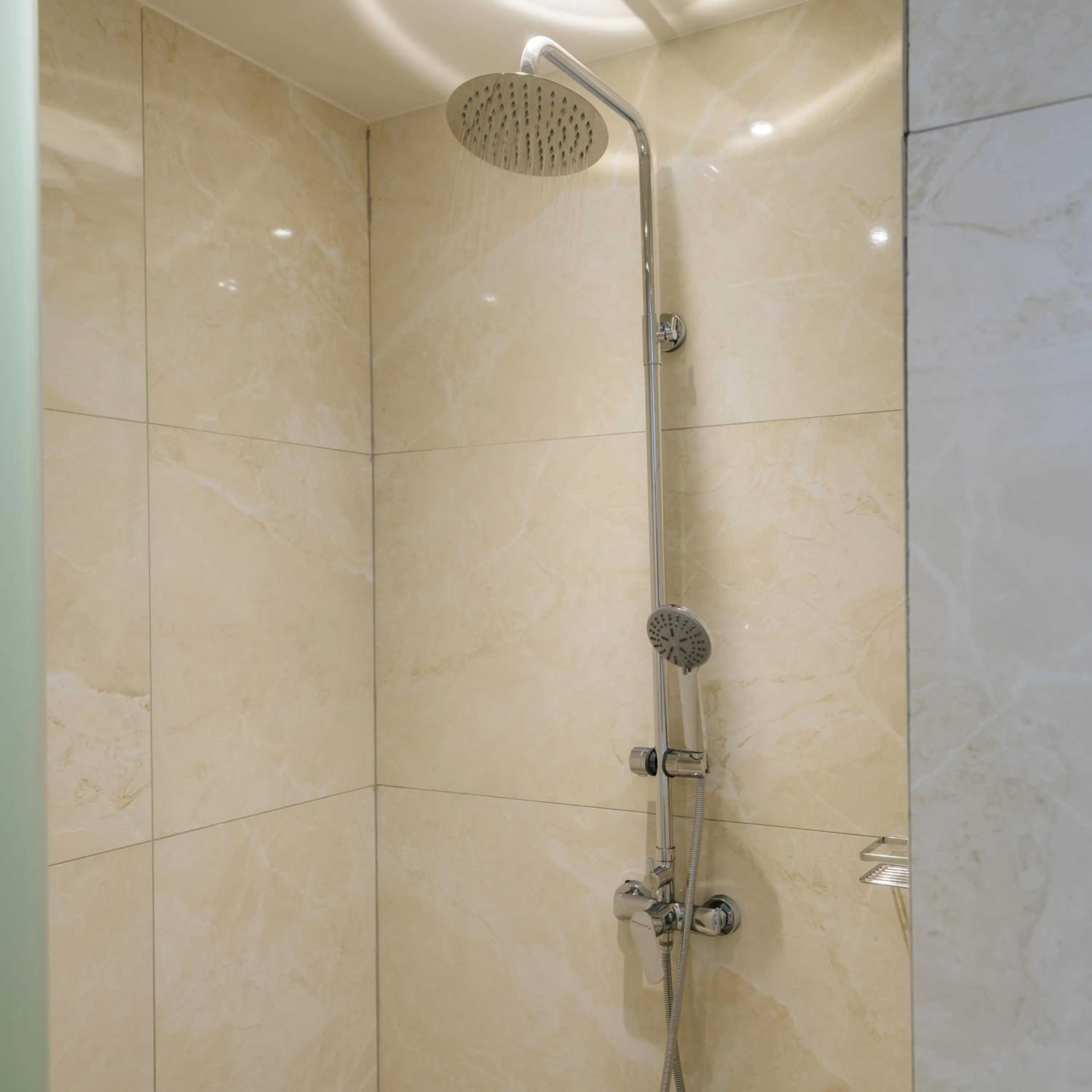 Bathroom in Ermou 26 Hotel