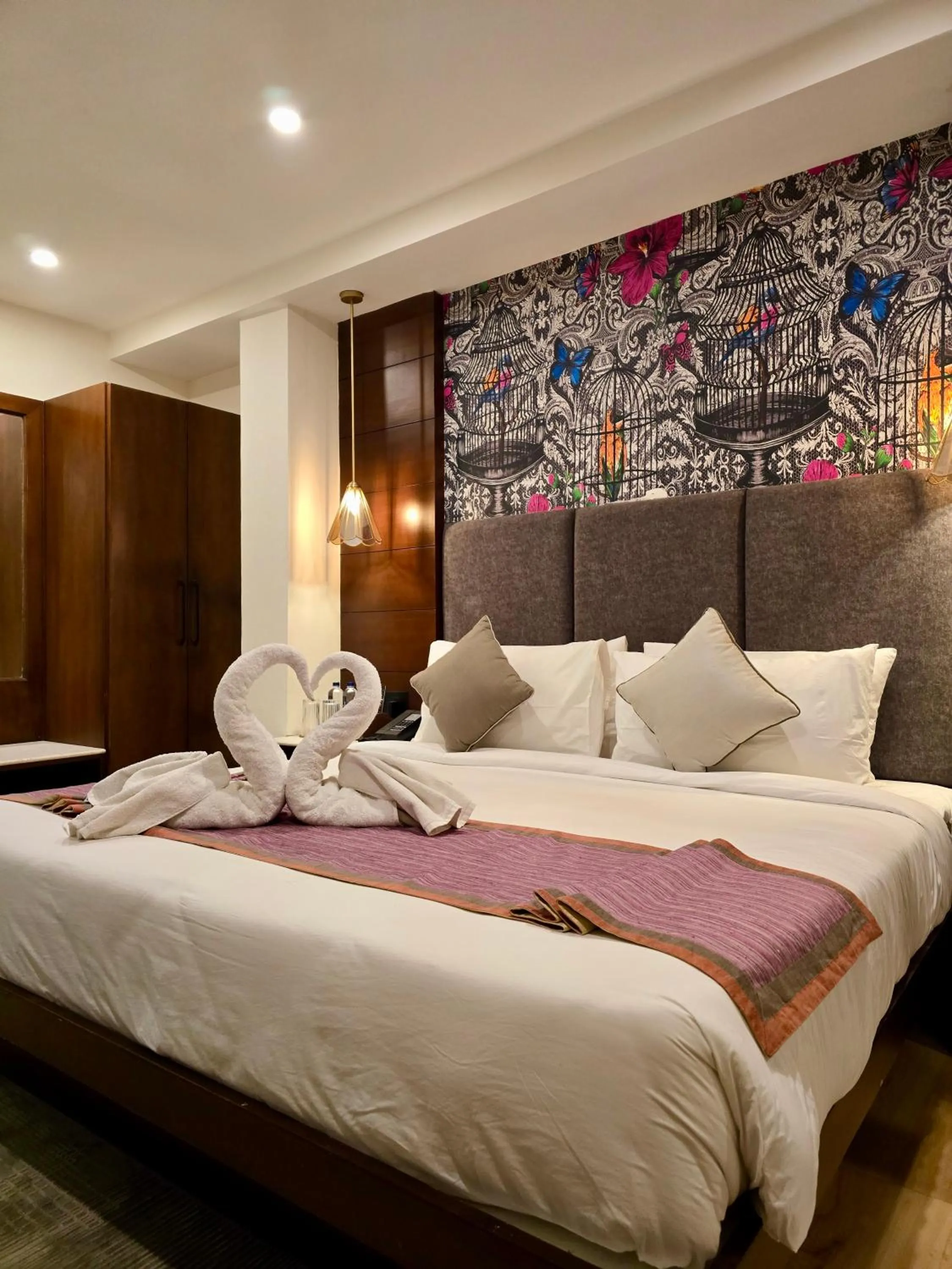 Bed in Romeo Lane, Mussoorie by Alivaa