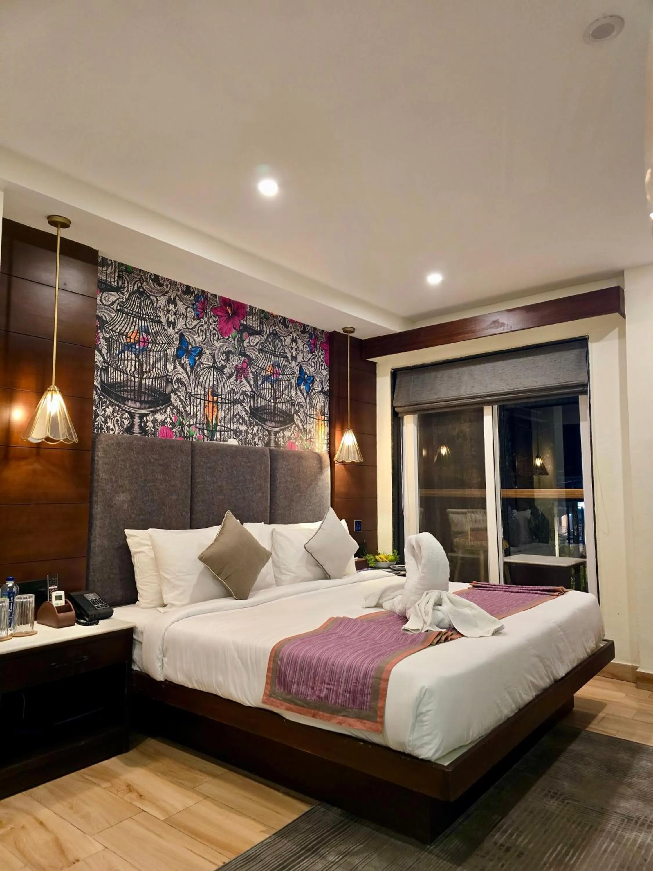 Bed in Romeo Lane, Mussoorie by Alivaa