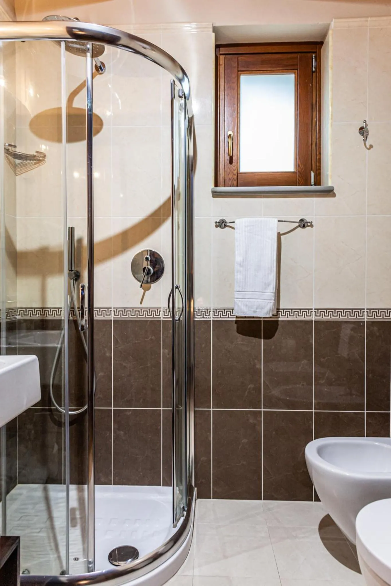 Shower in Villa Ginevra Resort Agrituristico