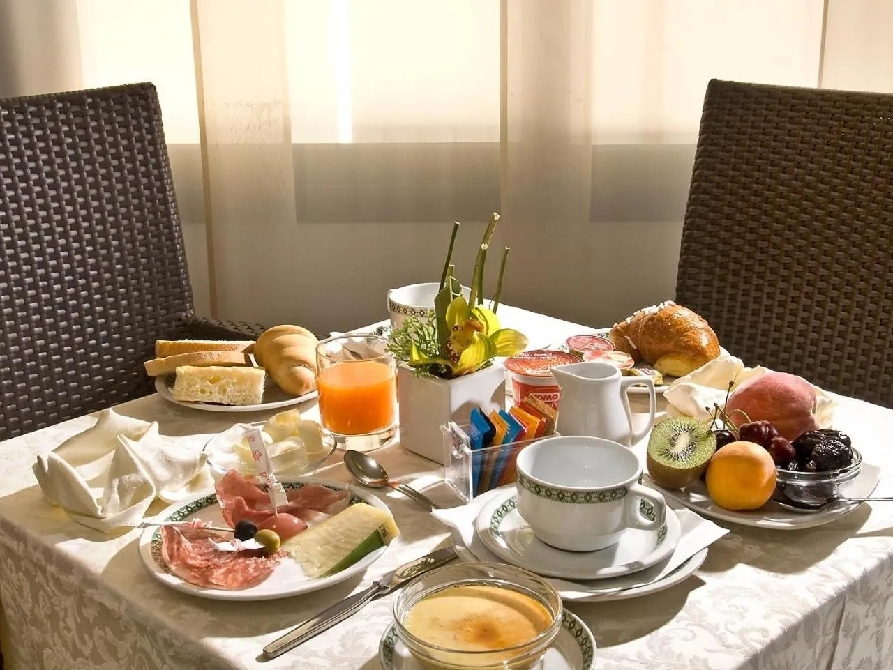 Breakfast in Hotel Novella