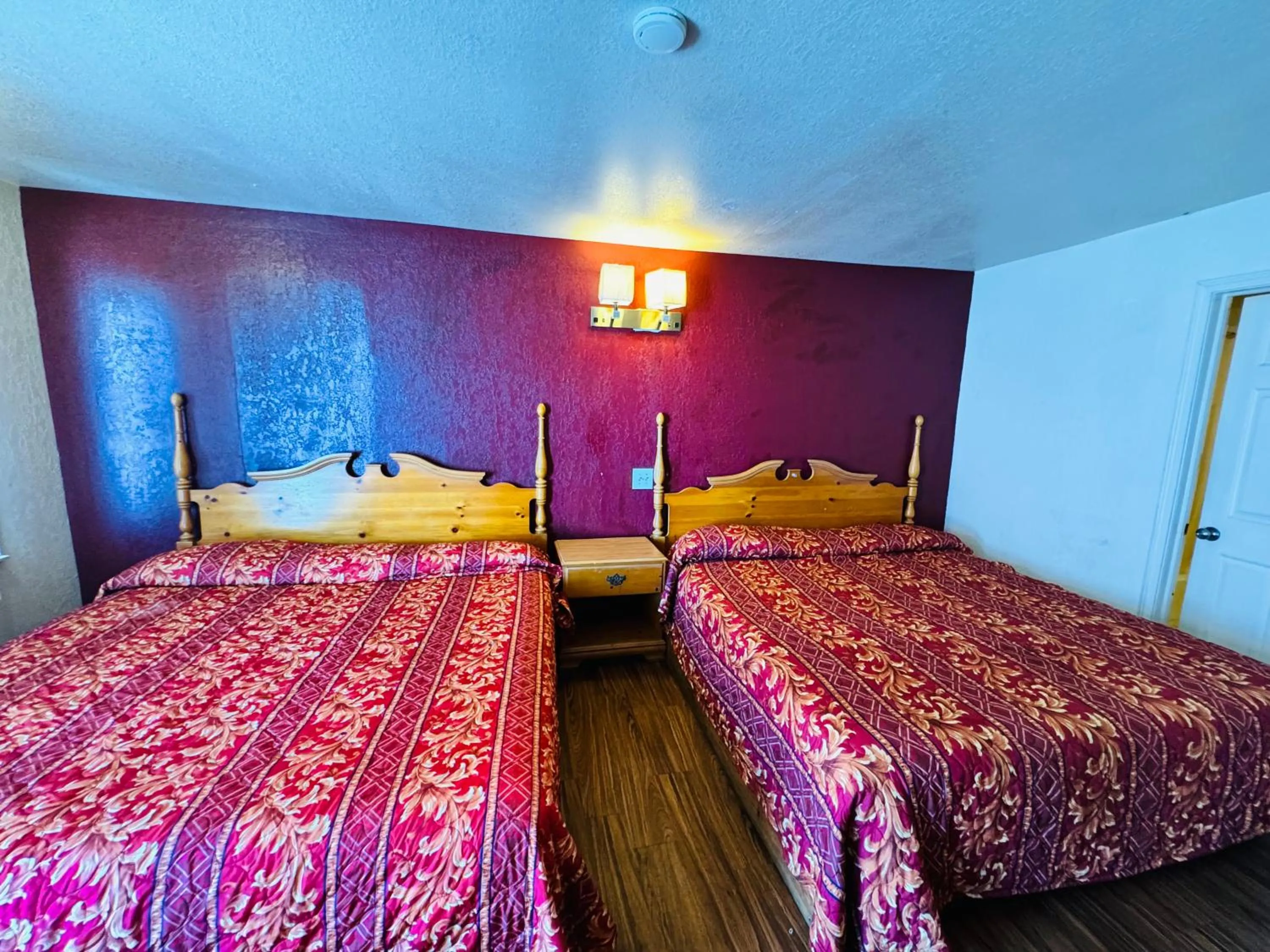 Bed in Seagem Motel and Apartments