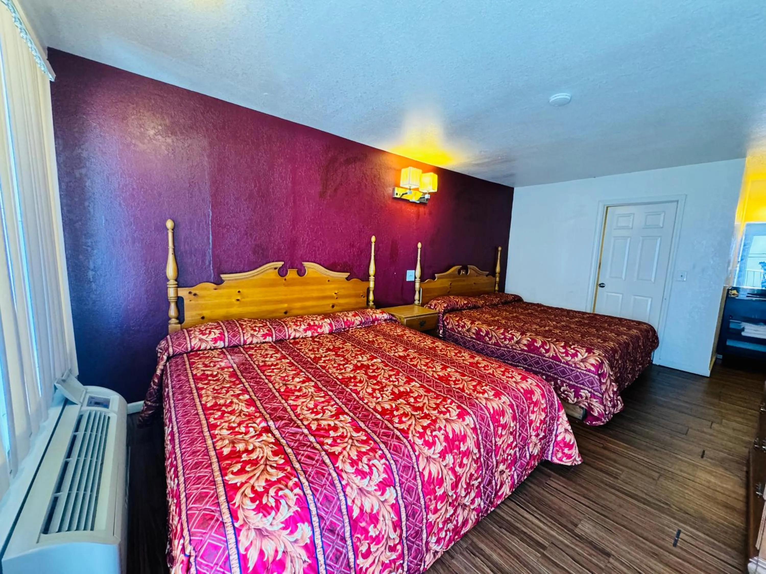 Bed in Seagem Motel and Apartments