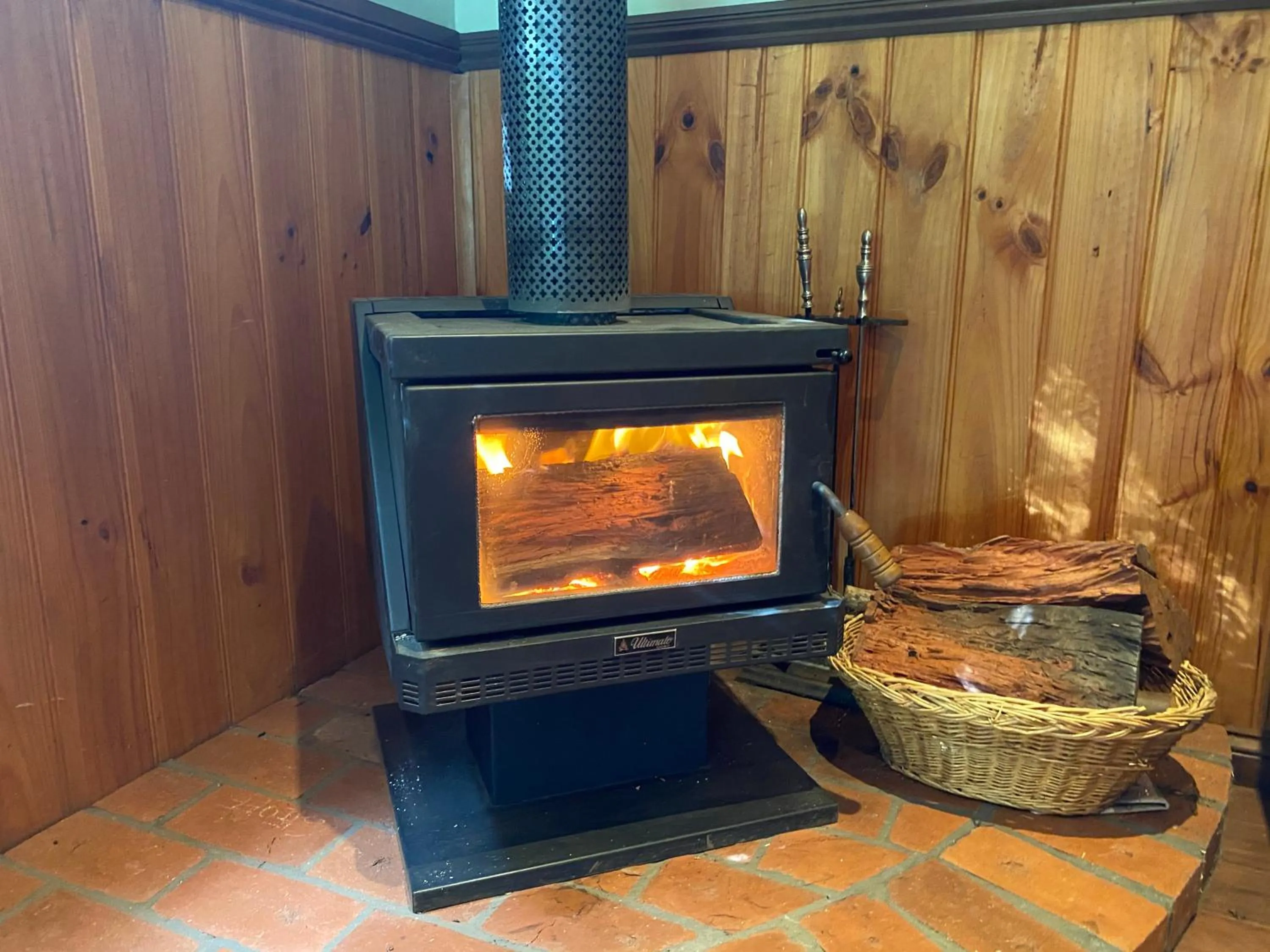 Living room in Willowlake Cottages