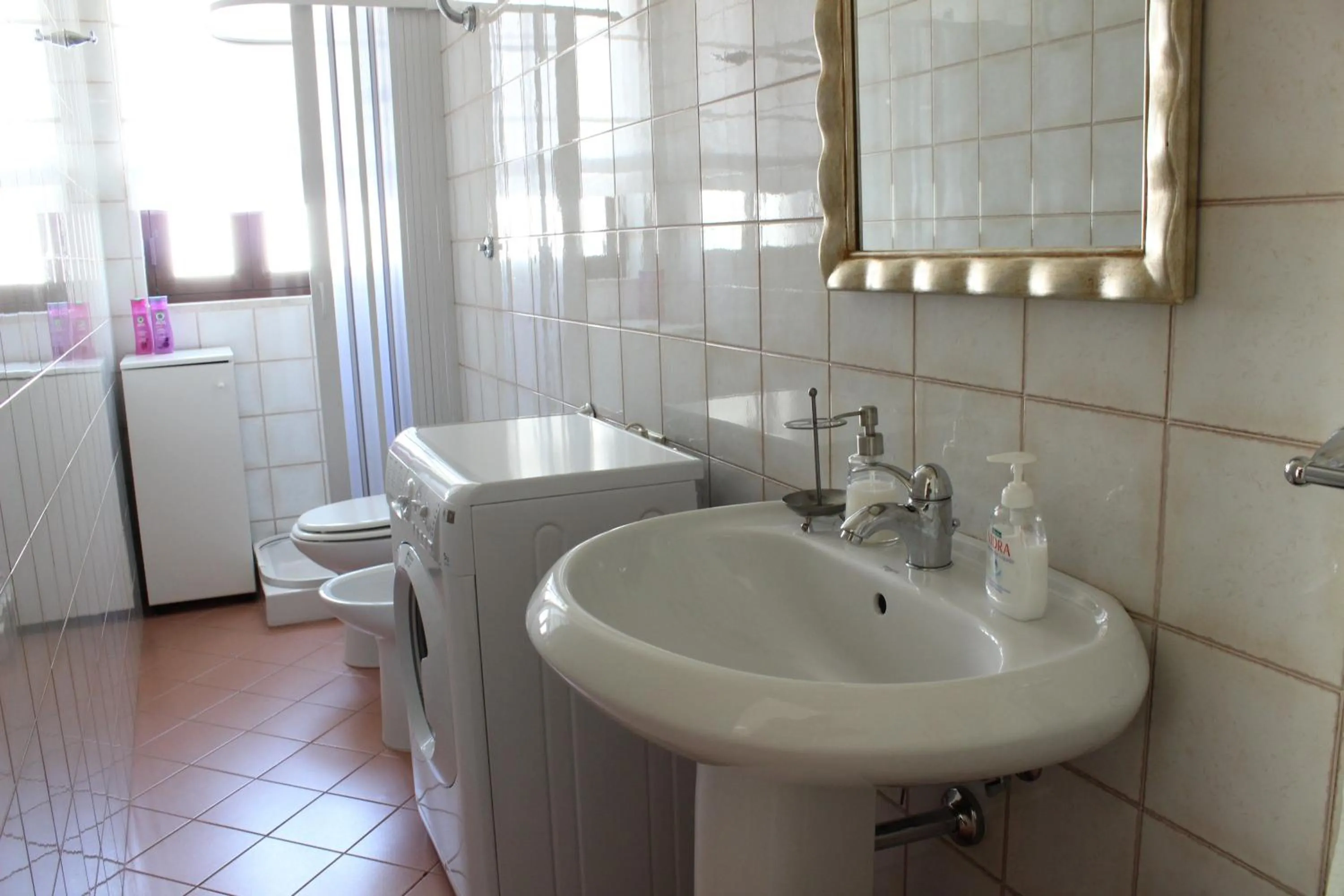 Bathroom in Fiordilavanda