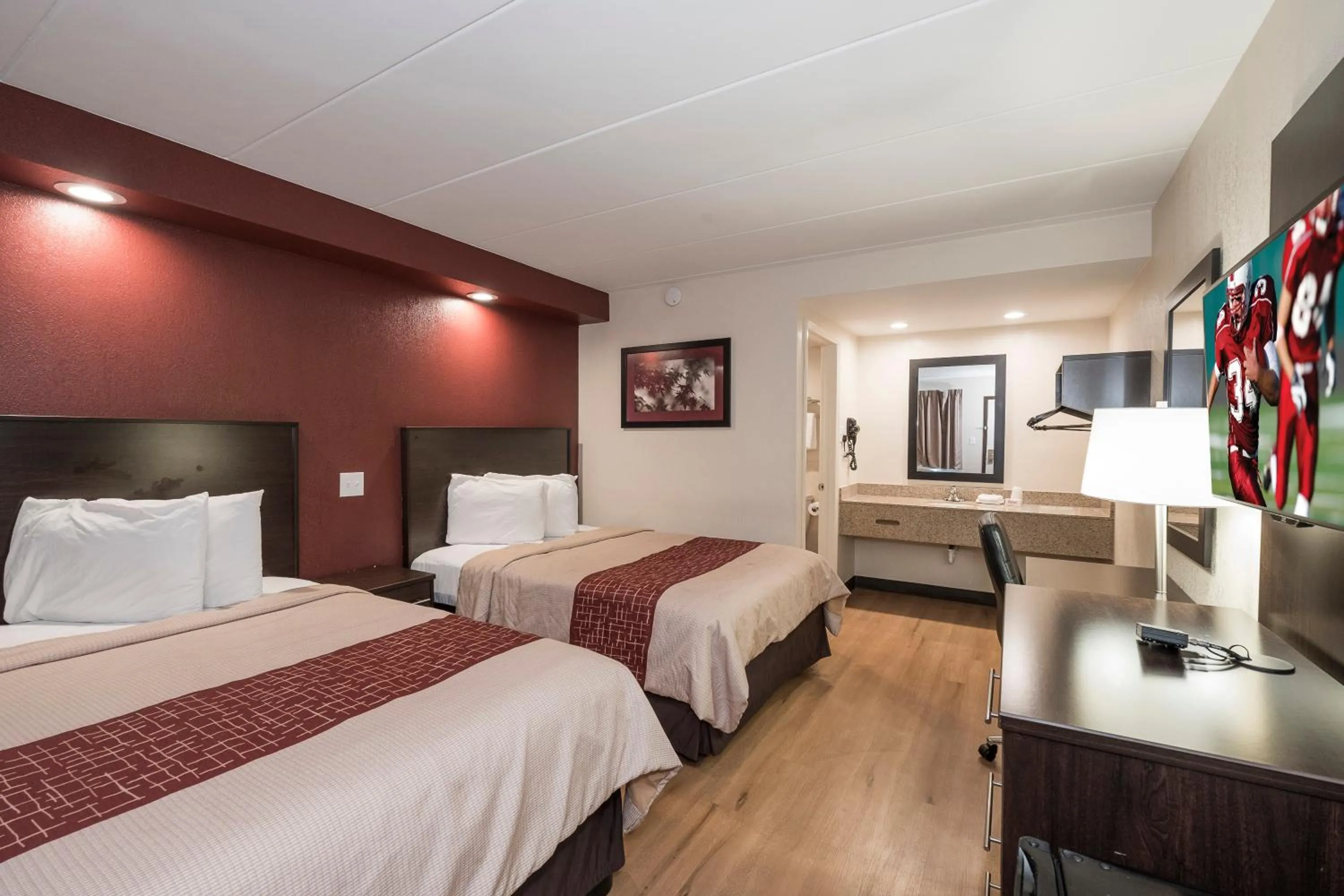 Photo of the whole room, Bed in Red Roof Inn Wildwood – Cape May/Rio Grande