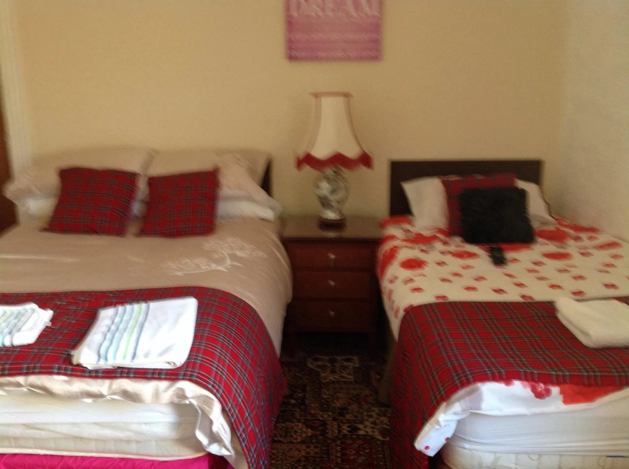 Bed in Cowley Hotel