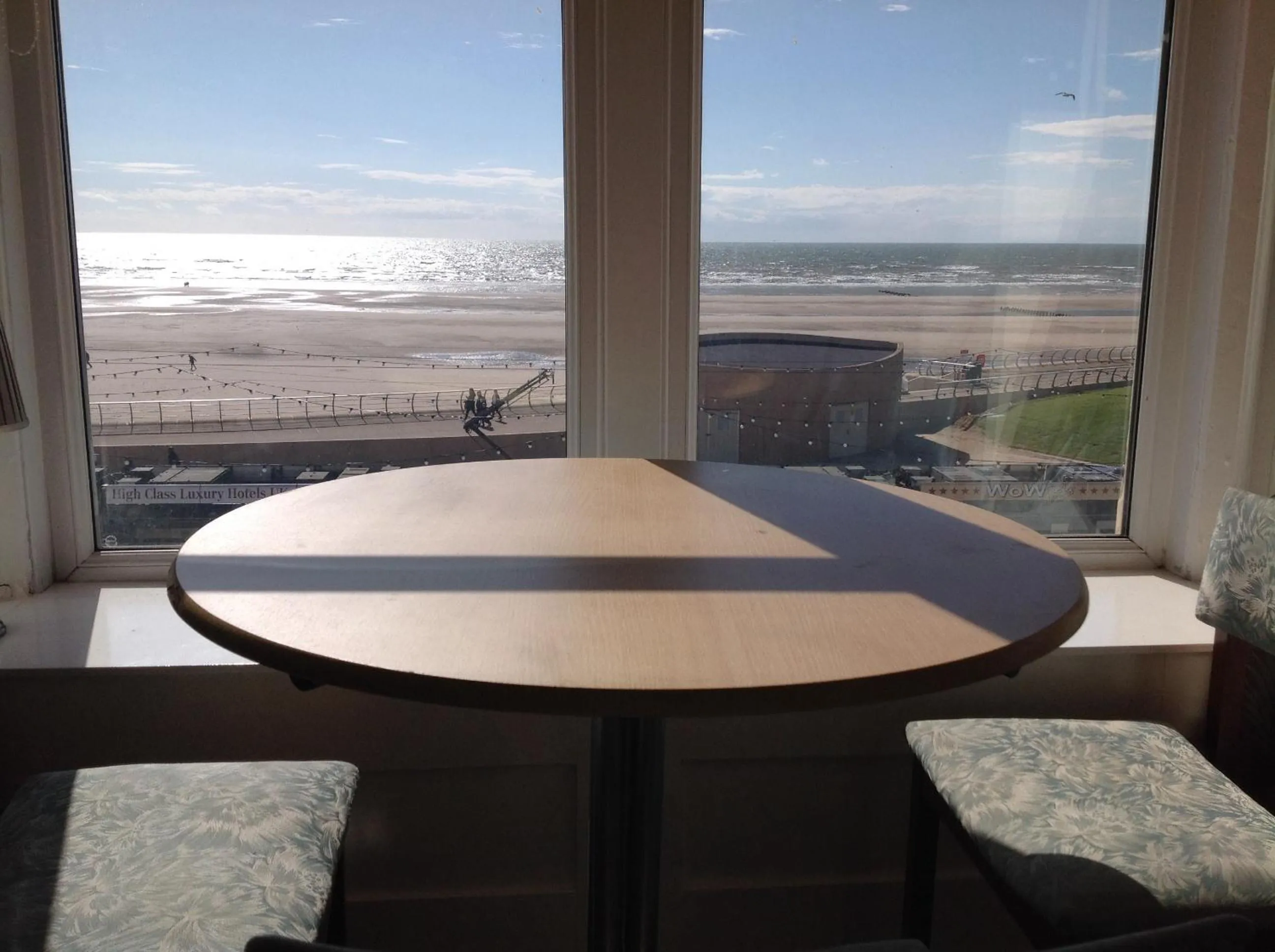 Natural landscape in Cowley Hotel