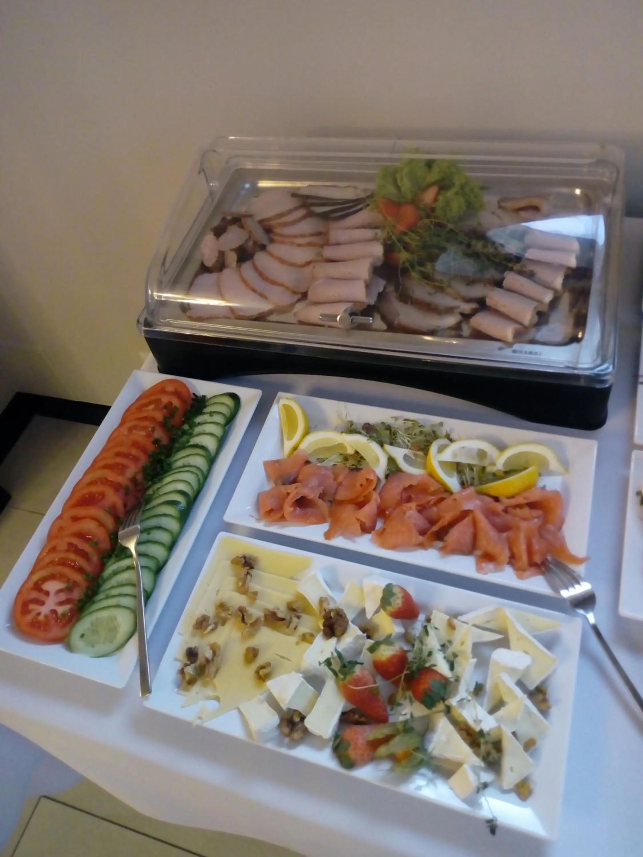 Buffet breakfast in Hotel KARO