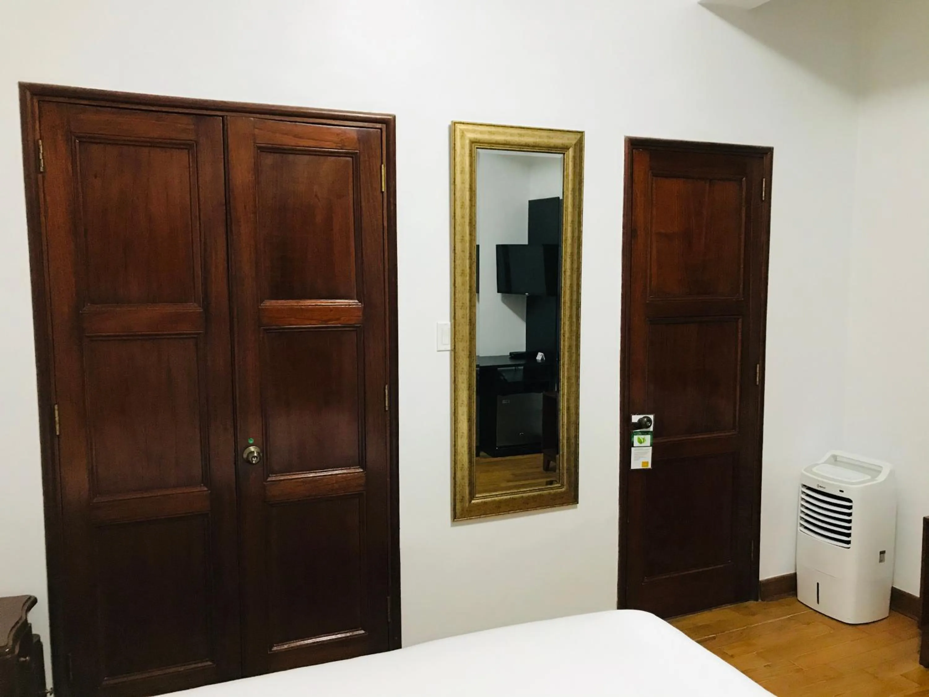 Photo of the whole room in Larq'a Park Rooms