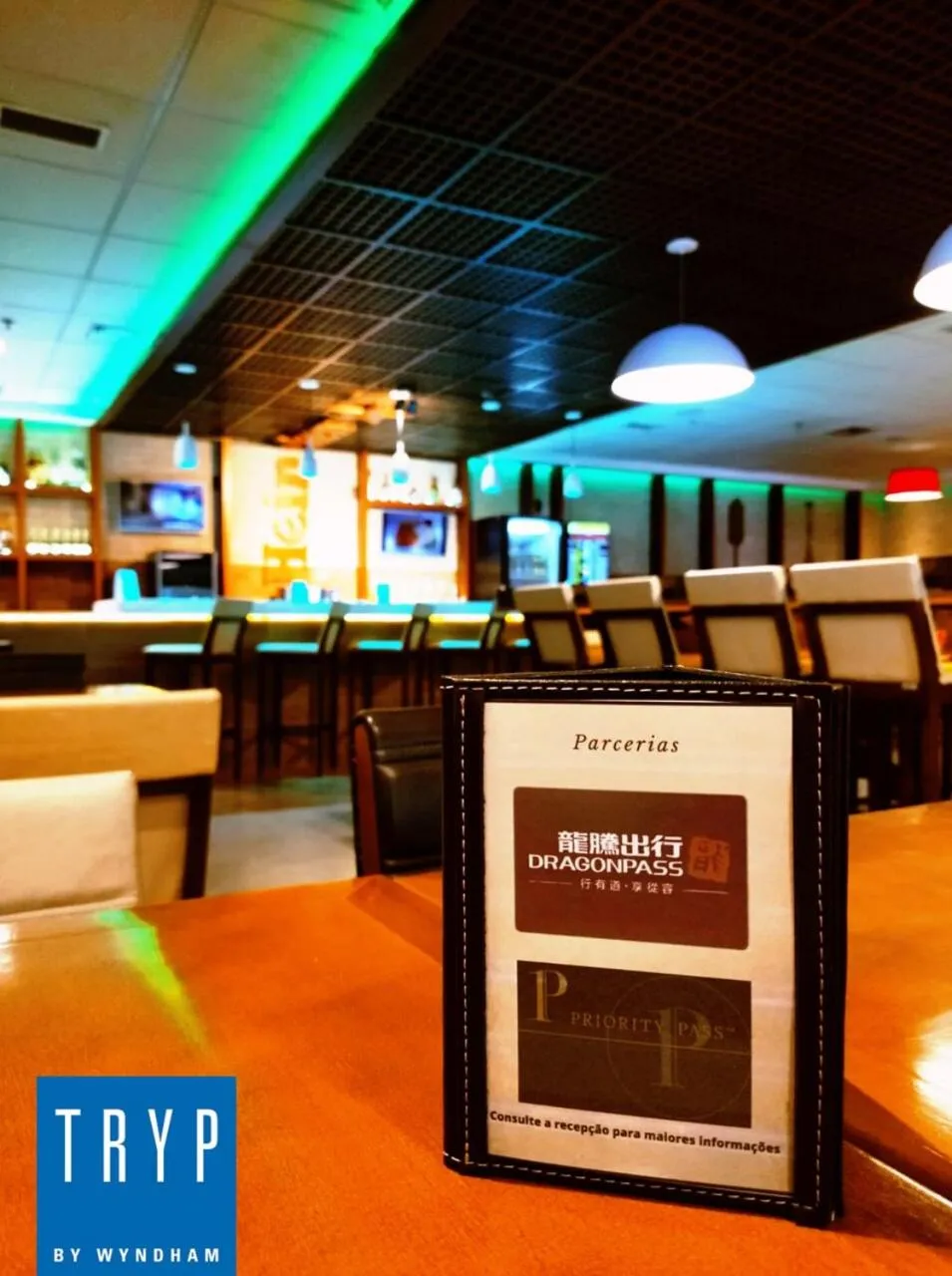 Restaurant/places to eat in TRYP BY WYNDHAM São Paulo Airport - Hotel de Transito Terminal 3 -Lado Ar - Área restrita á passageiros já embarcados - Piso 1