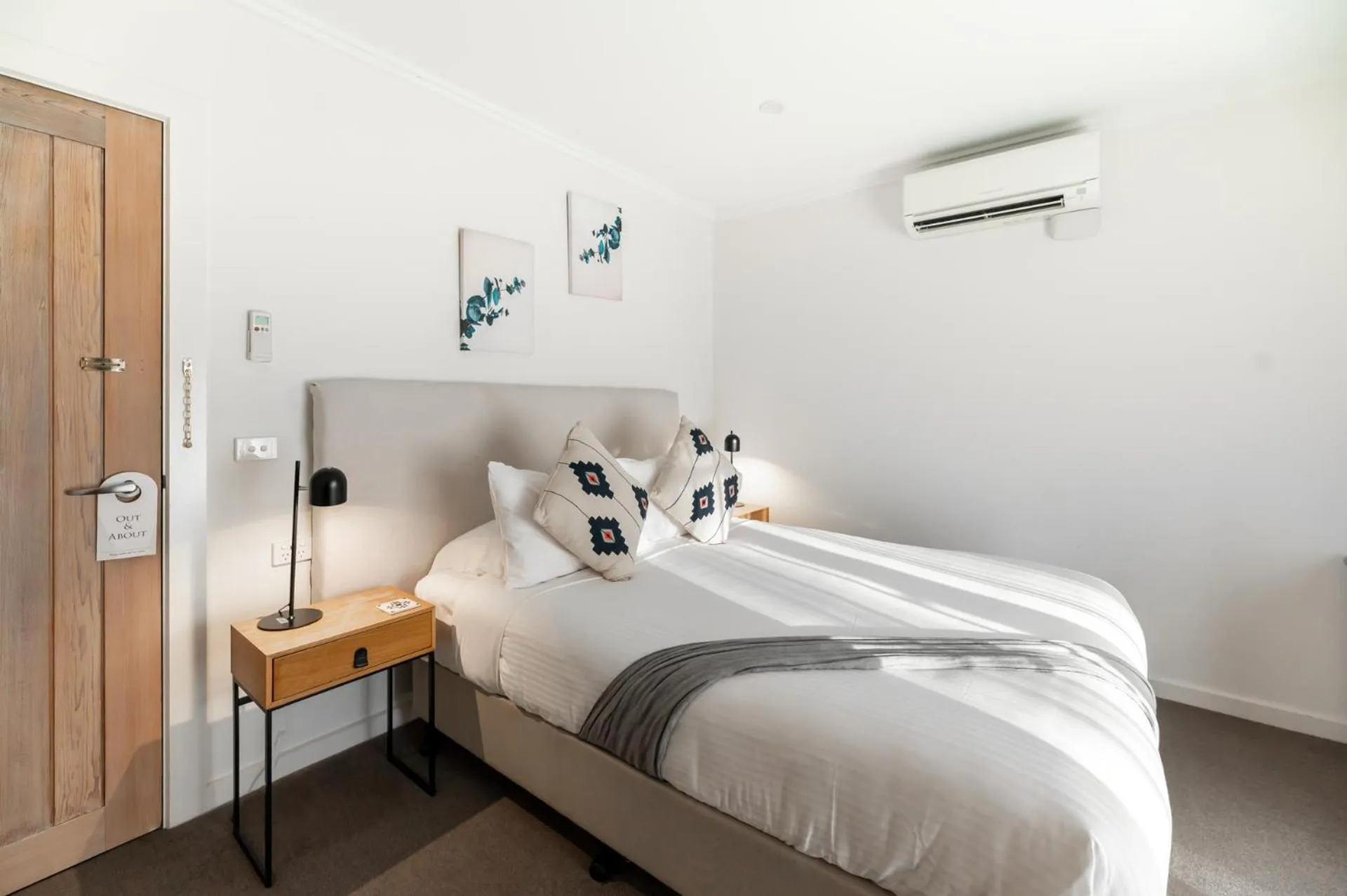 Bed in Balgownie Estate Bendigo