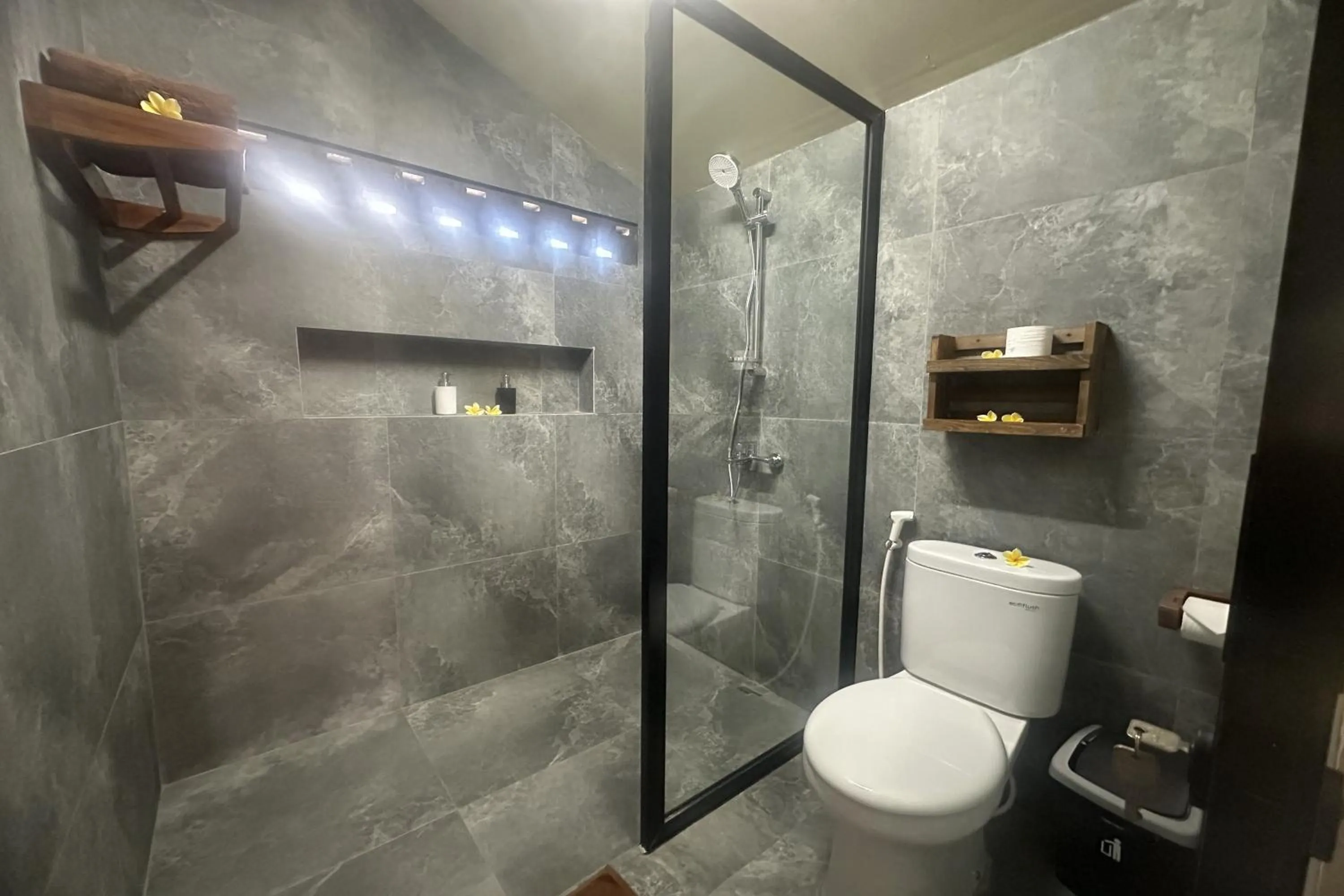 Shower in Nawan Nusa Dua Bali