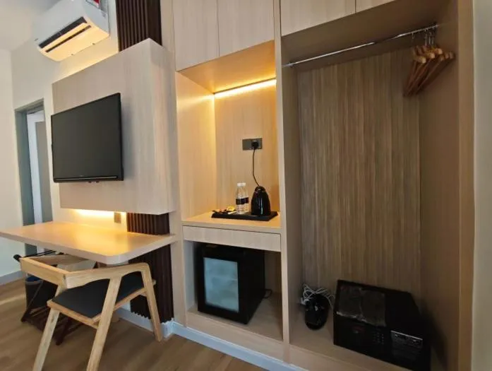 TV and multimedia in Raia Beach Resort Port Dickson