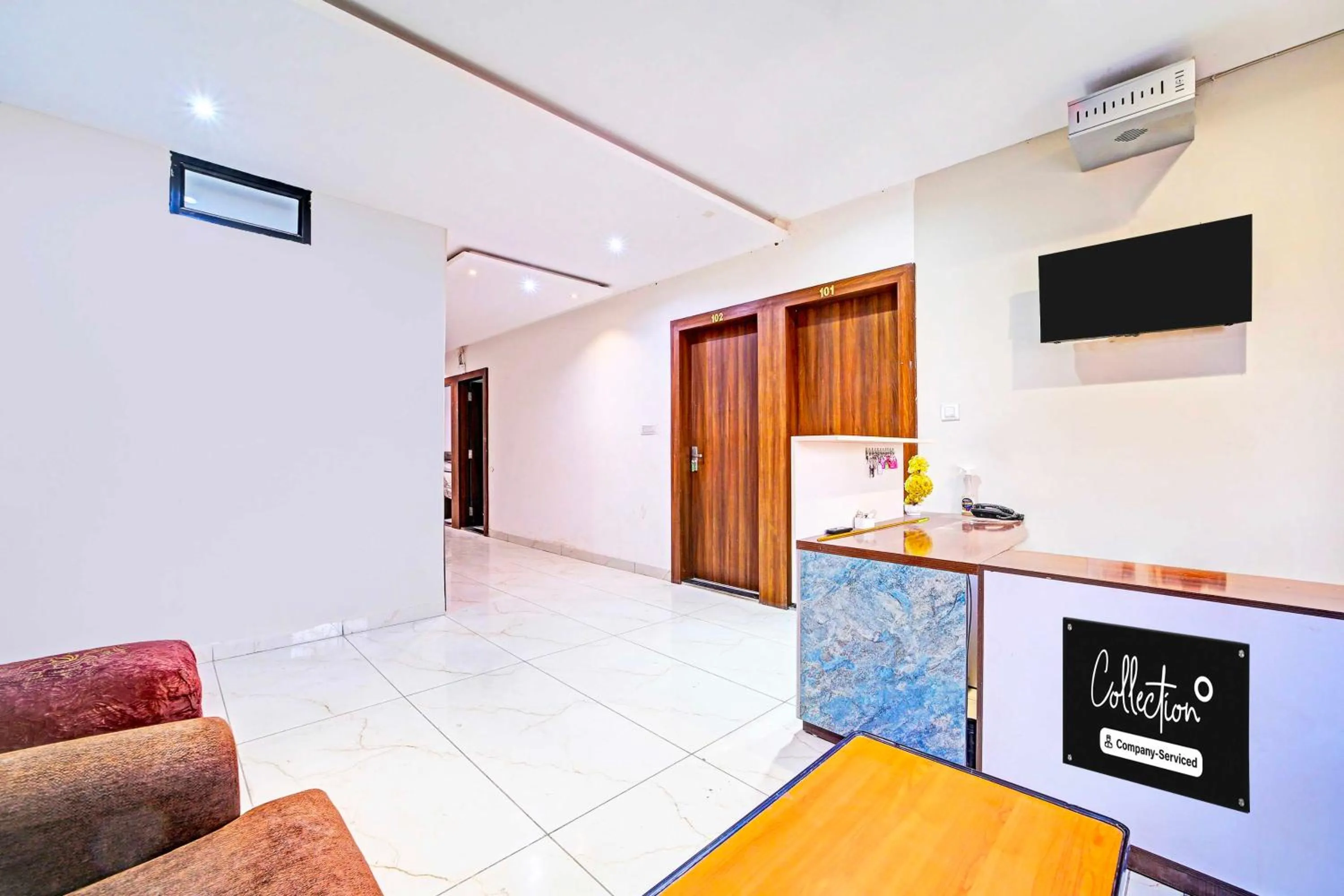 Lobby or reception in Collection O LIG Main Road Indore